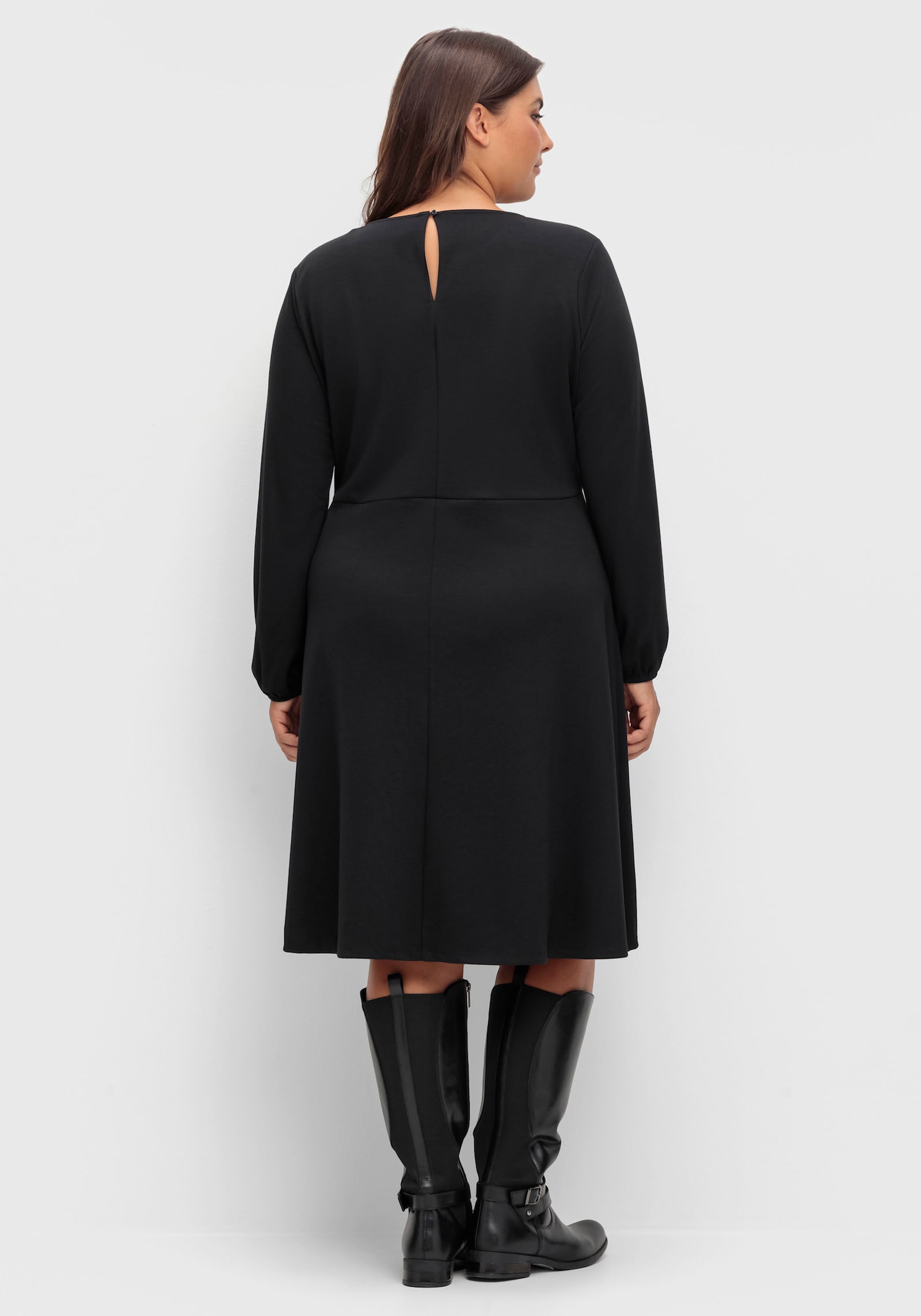 Jerseykleid mit elastischen Bündchen - schwarz