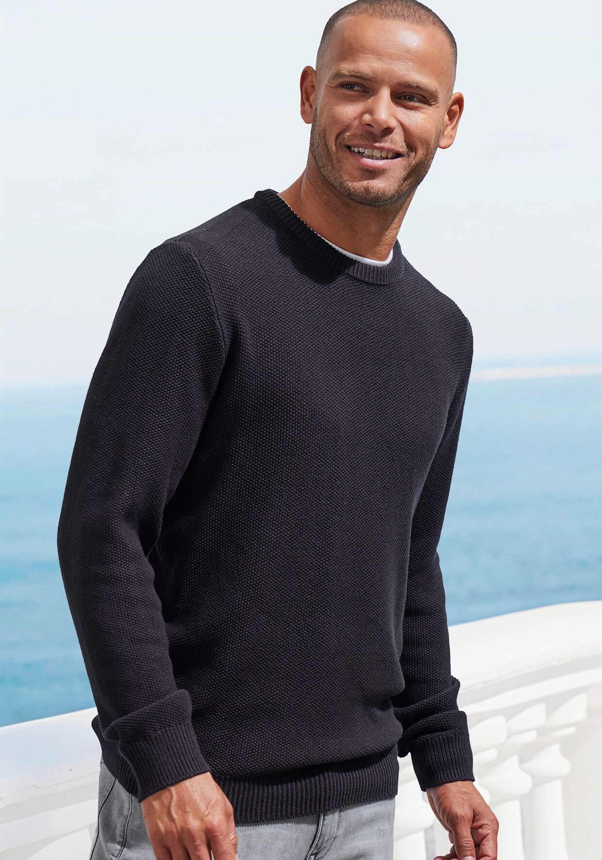 Gebreide pullover - zwart