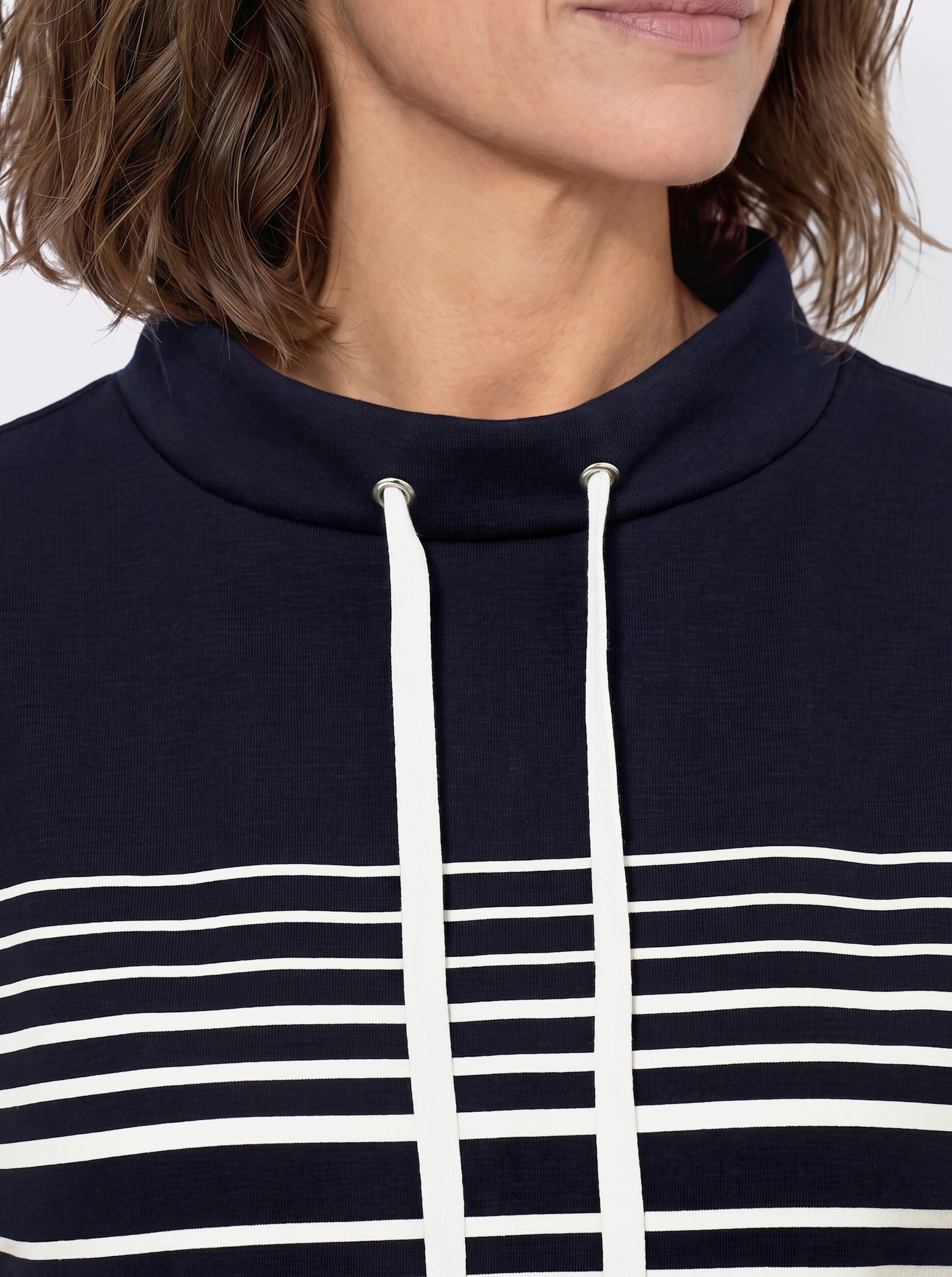 Sweatshirt mit Stehkragen - marine-ecru-geringelt