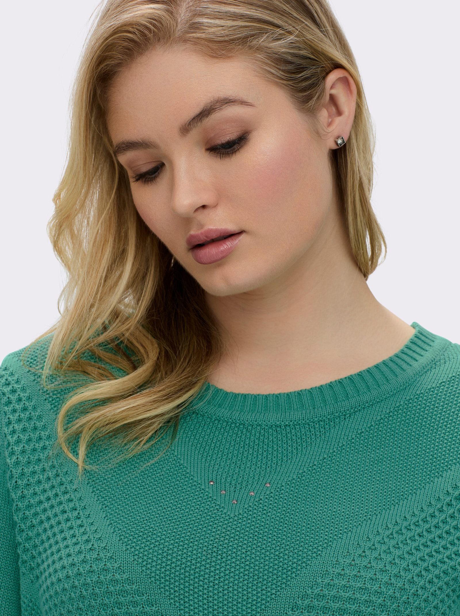 Langarm-Pullover mit Metallplättchen-Applikationen - smaragd