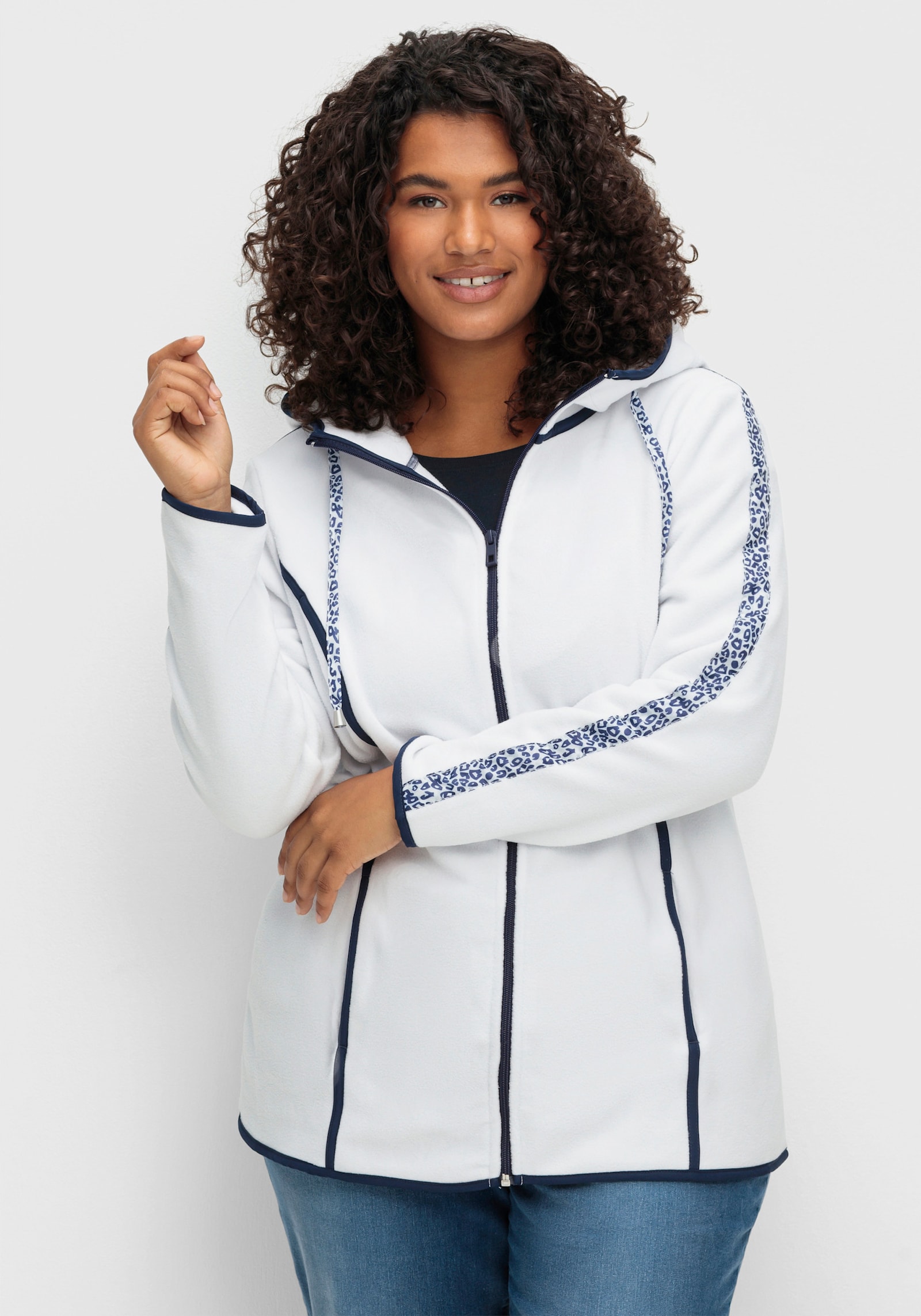 Fleecejacke mit gemusterten Zierbändern - ecru-marine