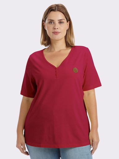 sheego V-Shirt mit kurzer Zierknopfleiste - kirsche