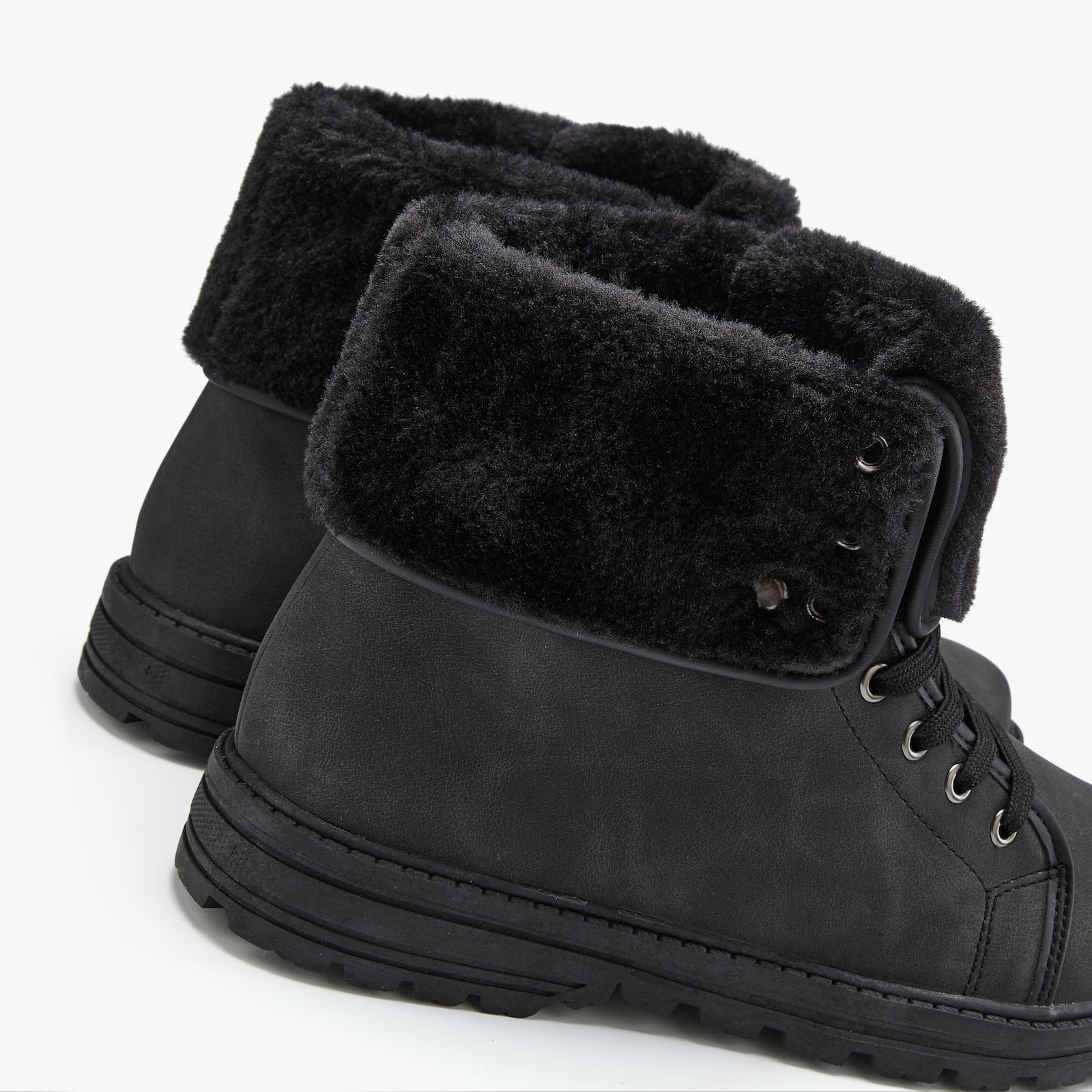LASCANA Stiefelette - schwarz