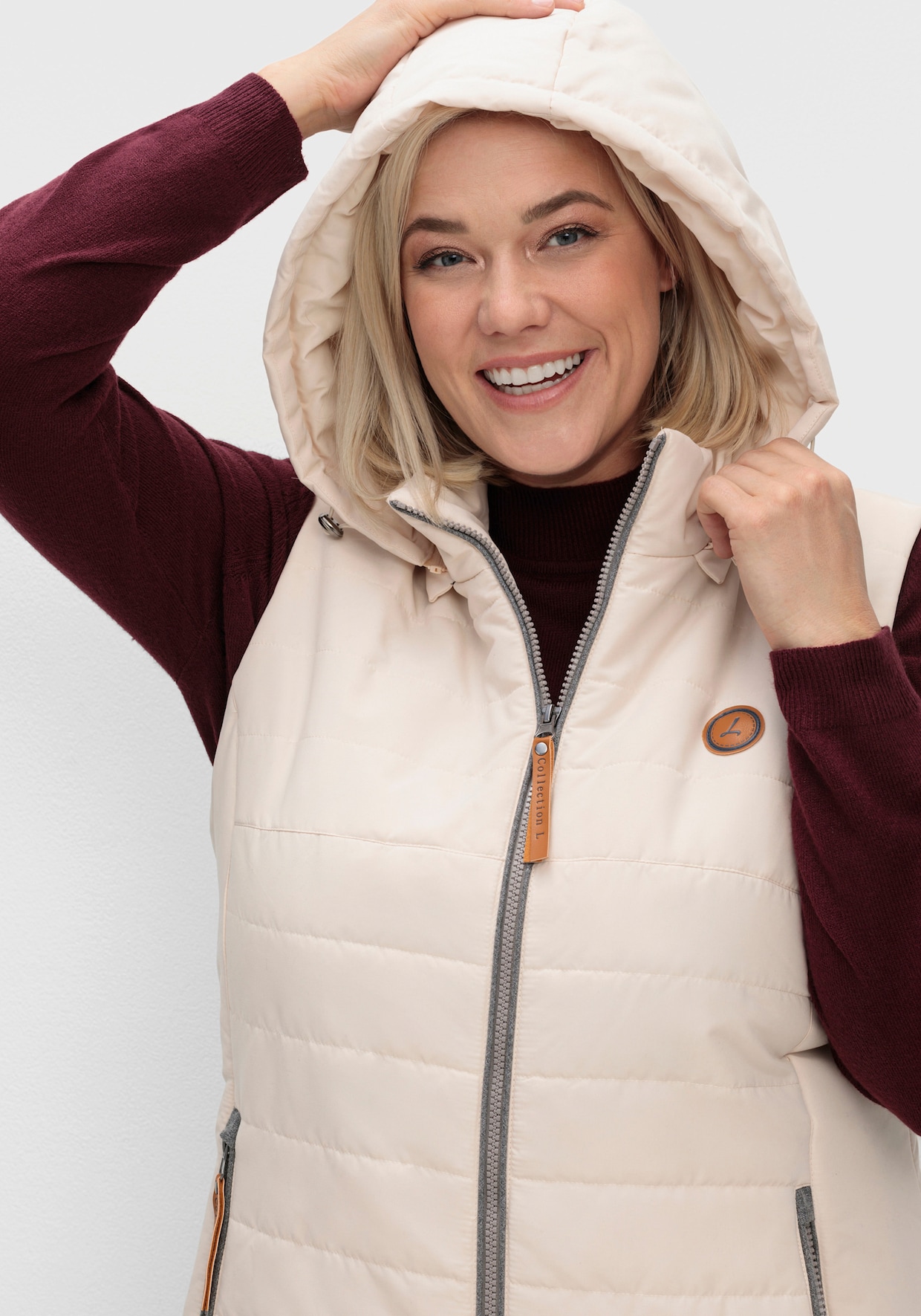 Longweste mit abnehmbarer Kapuze - elfenbein