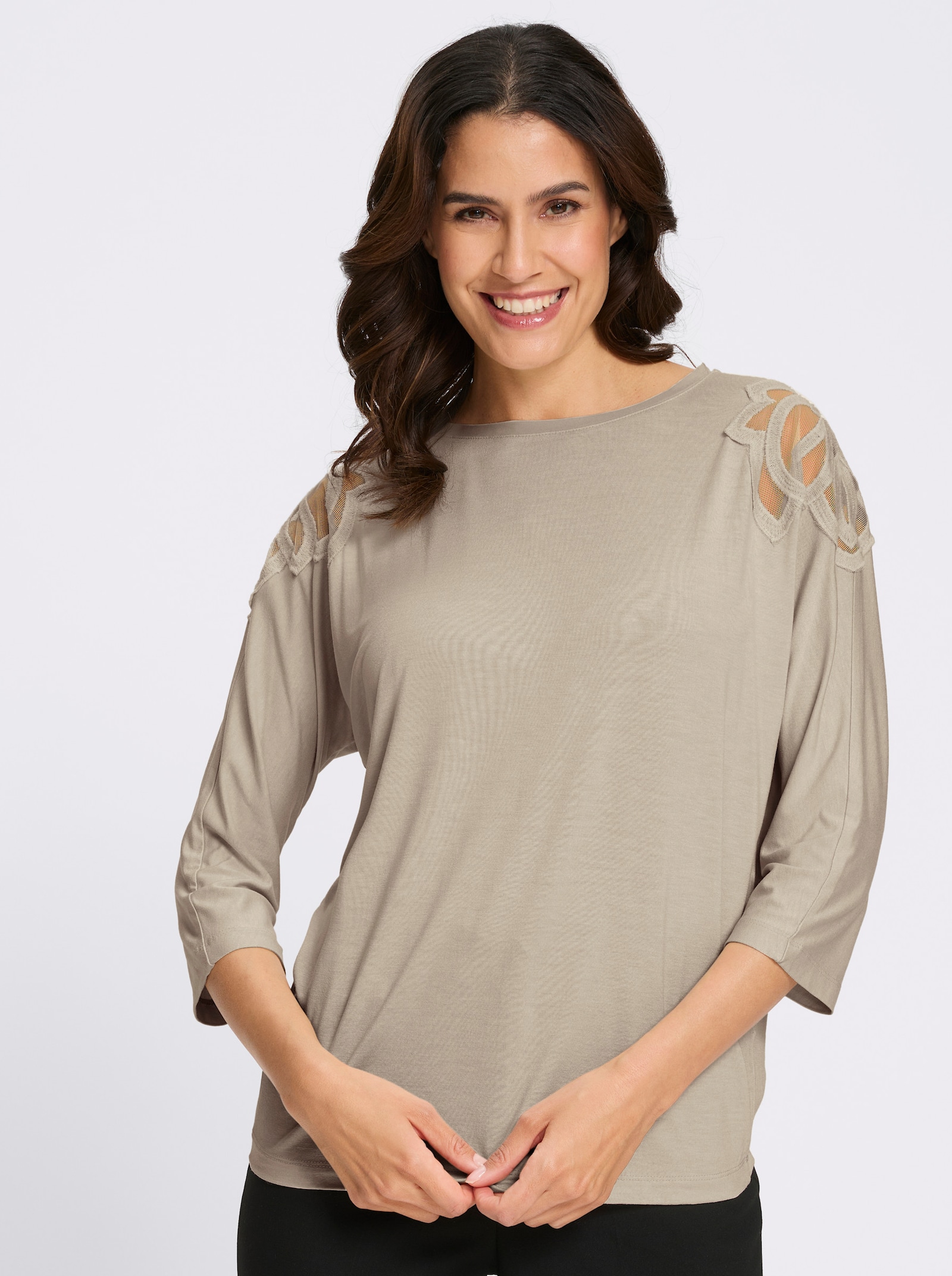 3/4-Arm-Shirt mit Spitzeneinsatz an der Schulter - sand
