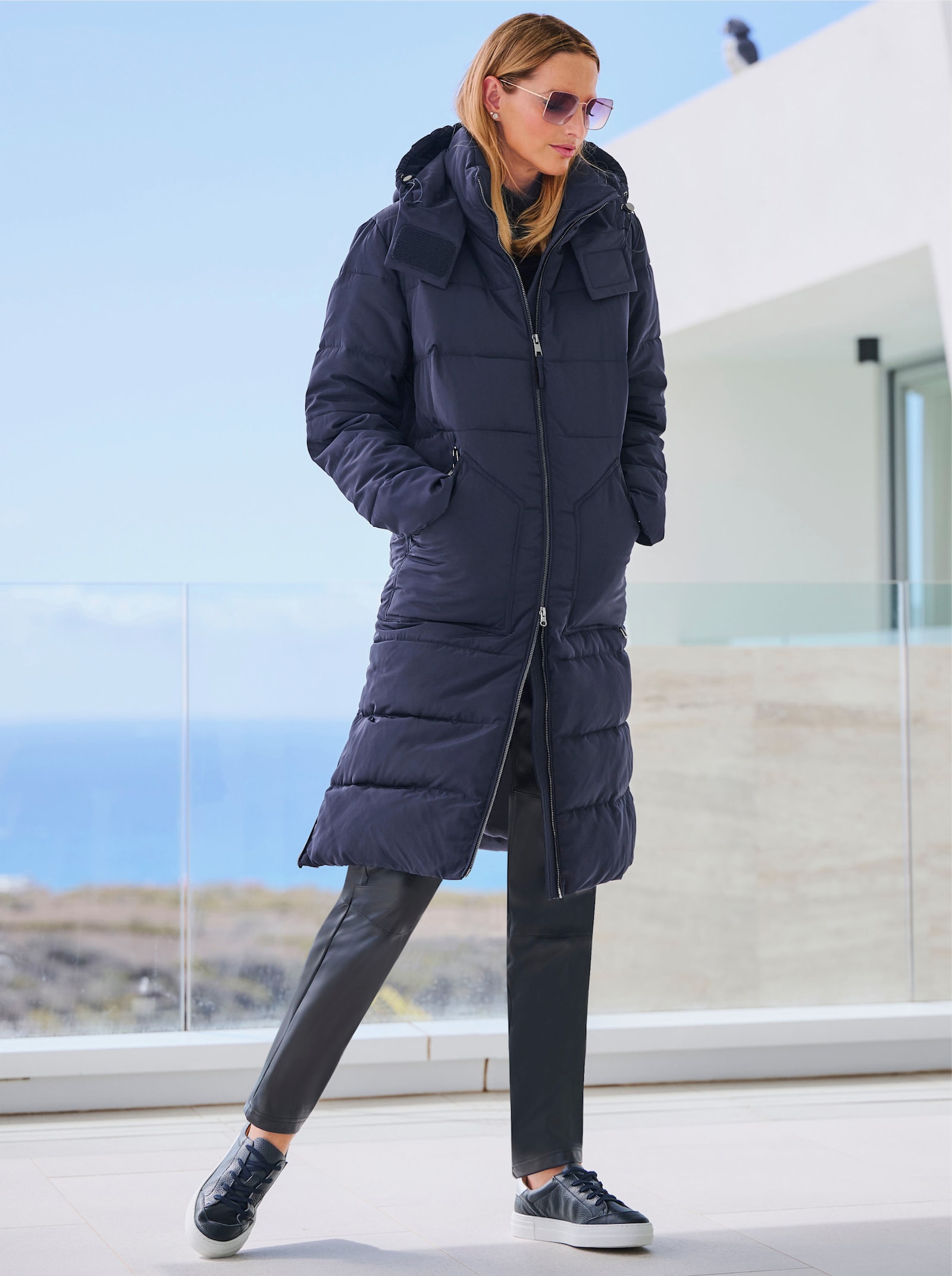 heine Manteau matelassé avec capuche amovible - marine