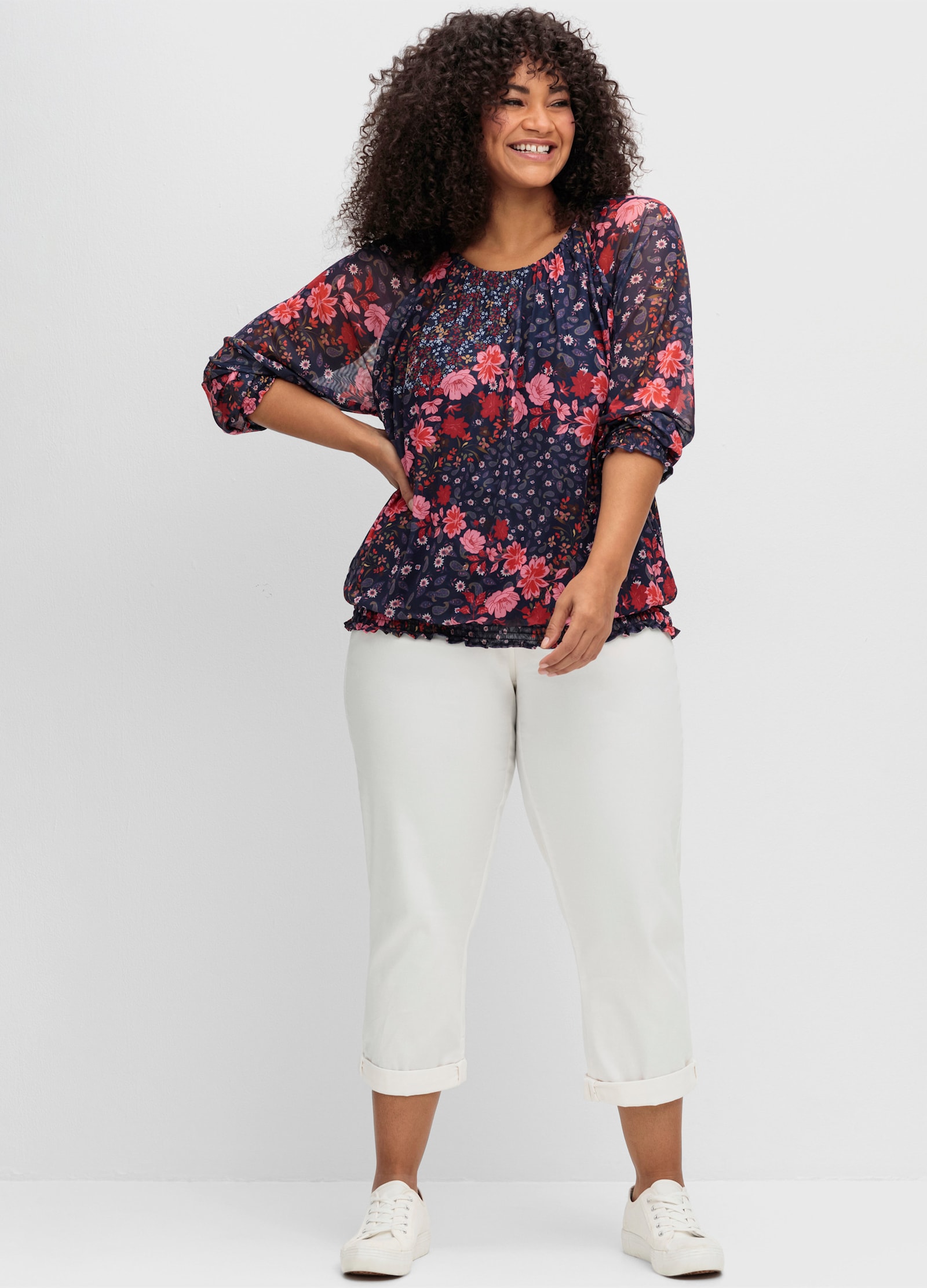 sheego by Joe Browns Langarmshirt aus Mesh, mit Blumendruck - blau gemustert