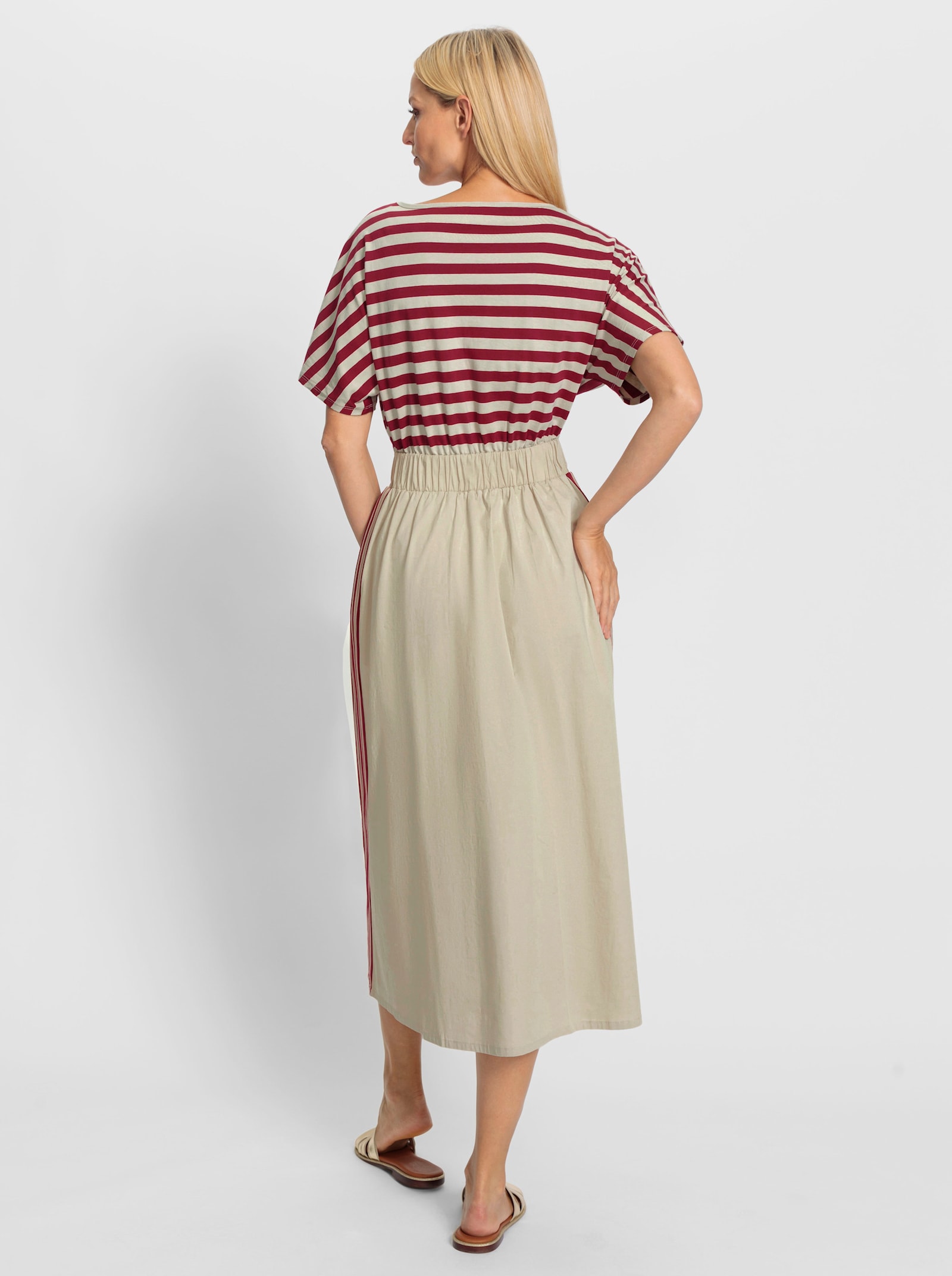 heine Freizeitkleid zum Schlupfen - sand-dunkelrot-geringelt