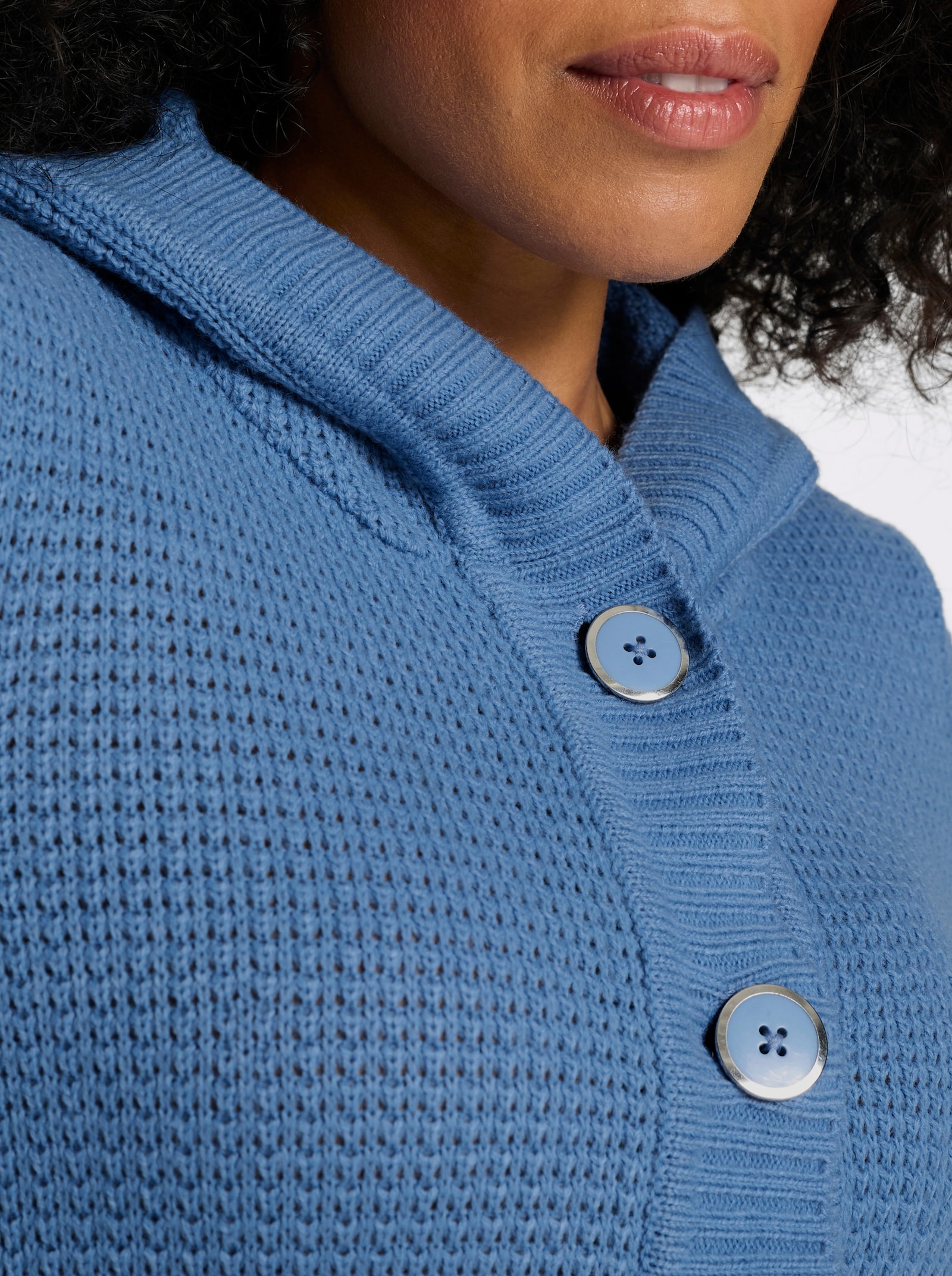 Kapuzenstrickjacke mit Känguru-Taschen - mittelblau