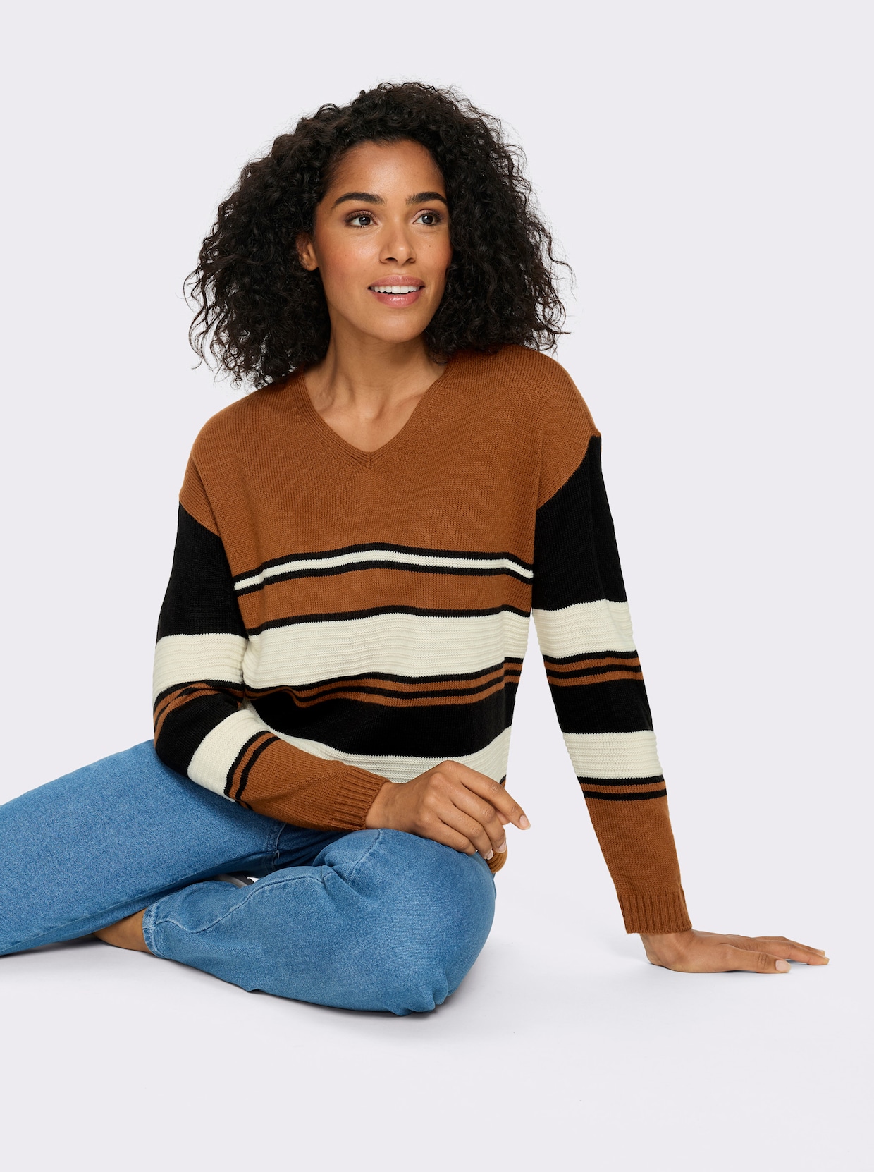 Pullover met lange mouwen en een geplaatst streepjespatroon - cognac/zwart gedessineerd