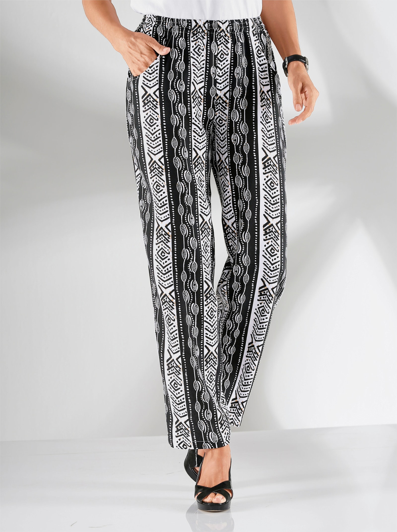 Schlupfhose mit Viskose-Anteil - schwarz Ethno