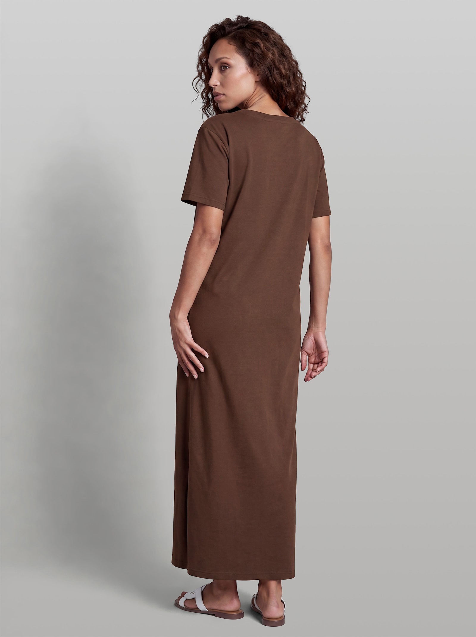 heine Jerseykleid mit Schlitz - schoko