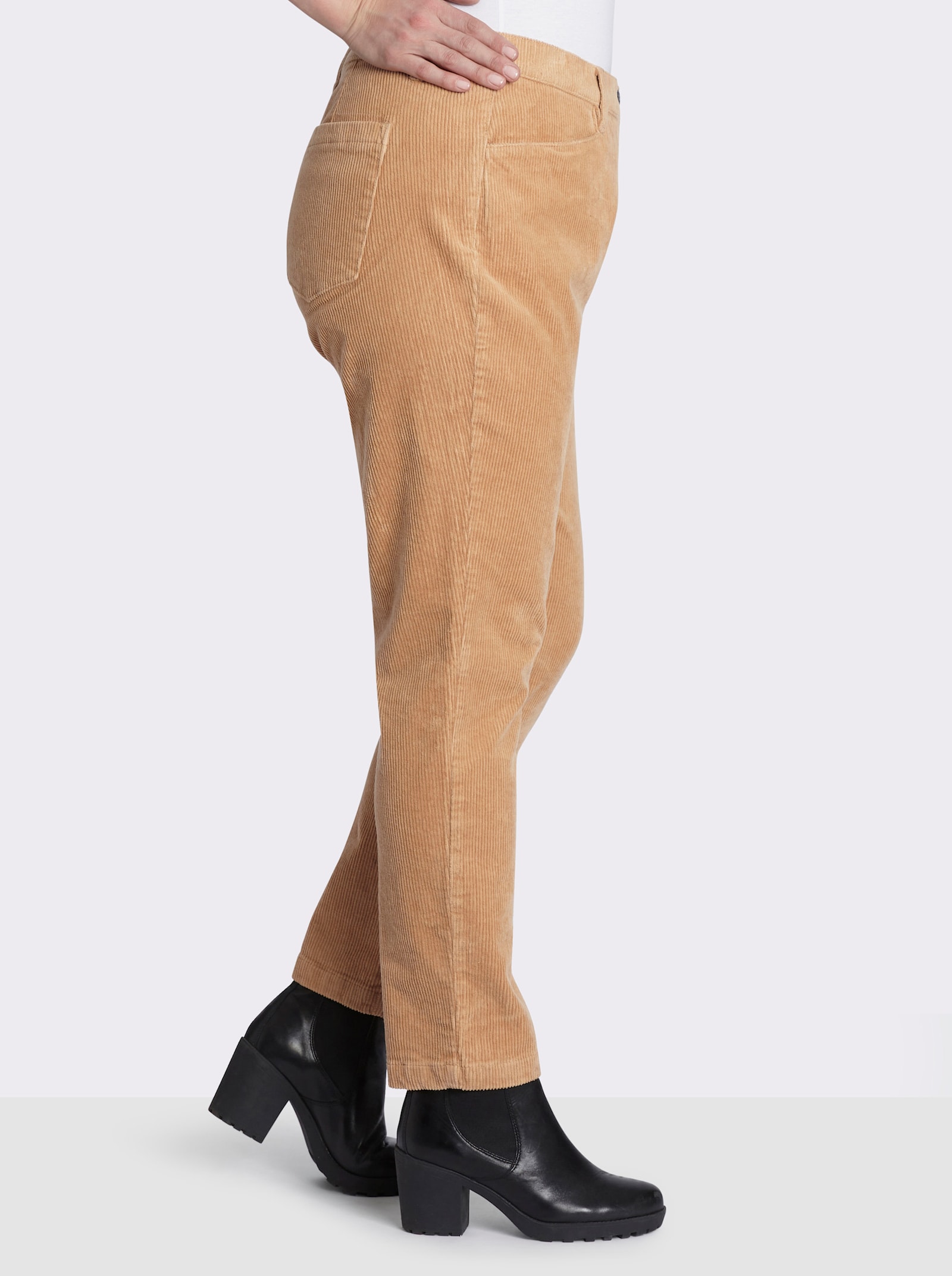 sheego Cordhose mit schmalem Bein - camel