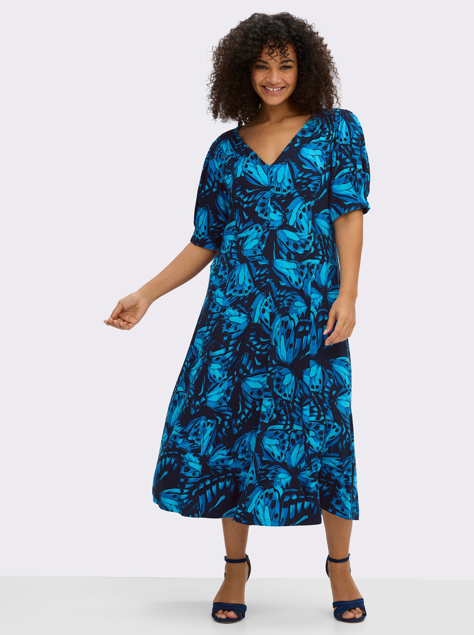 sheego by Joe Browns Jerseykleid mit Schmetterlingsprint - tiefblau-royalblau-gemustert