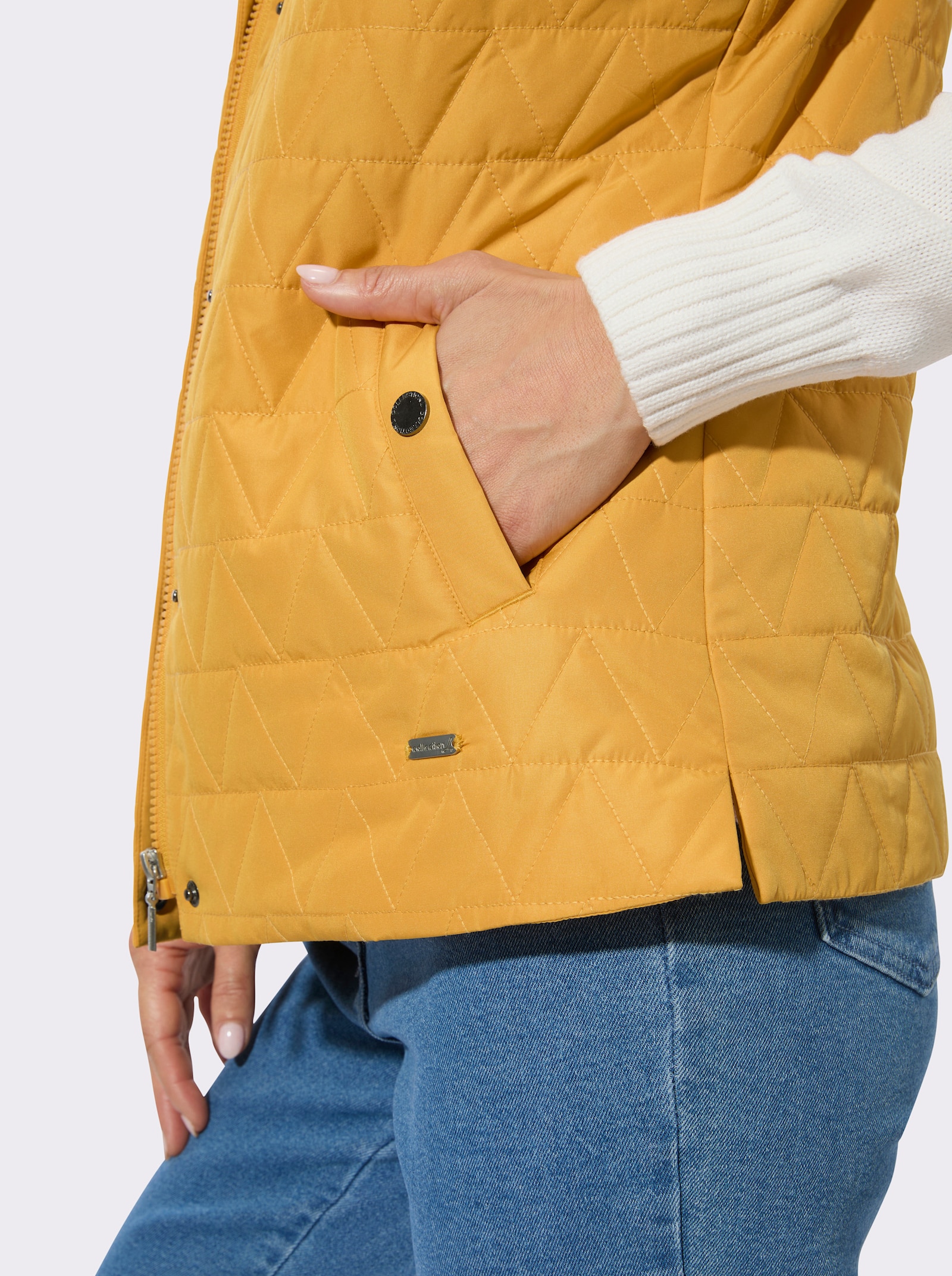 Steppweste mit Stehkragen - ocker