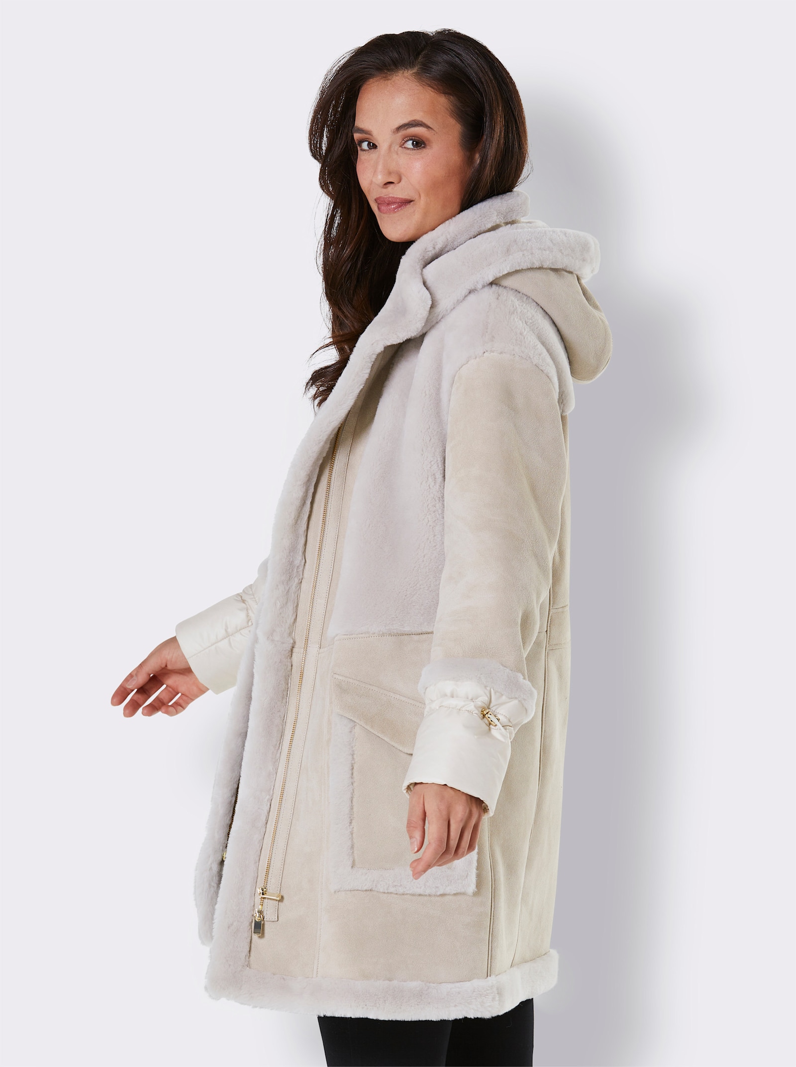 Mainpol Lammfelljacke mit gewebten Ärmelbündchen - sand