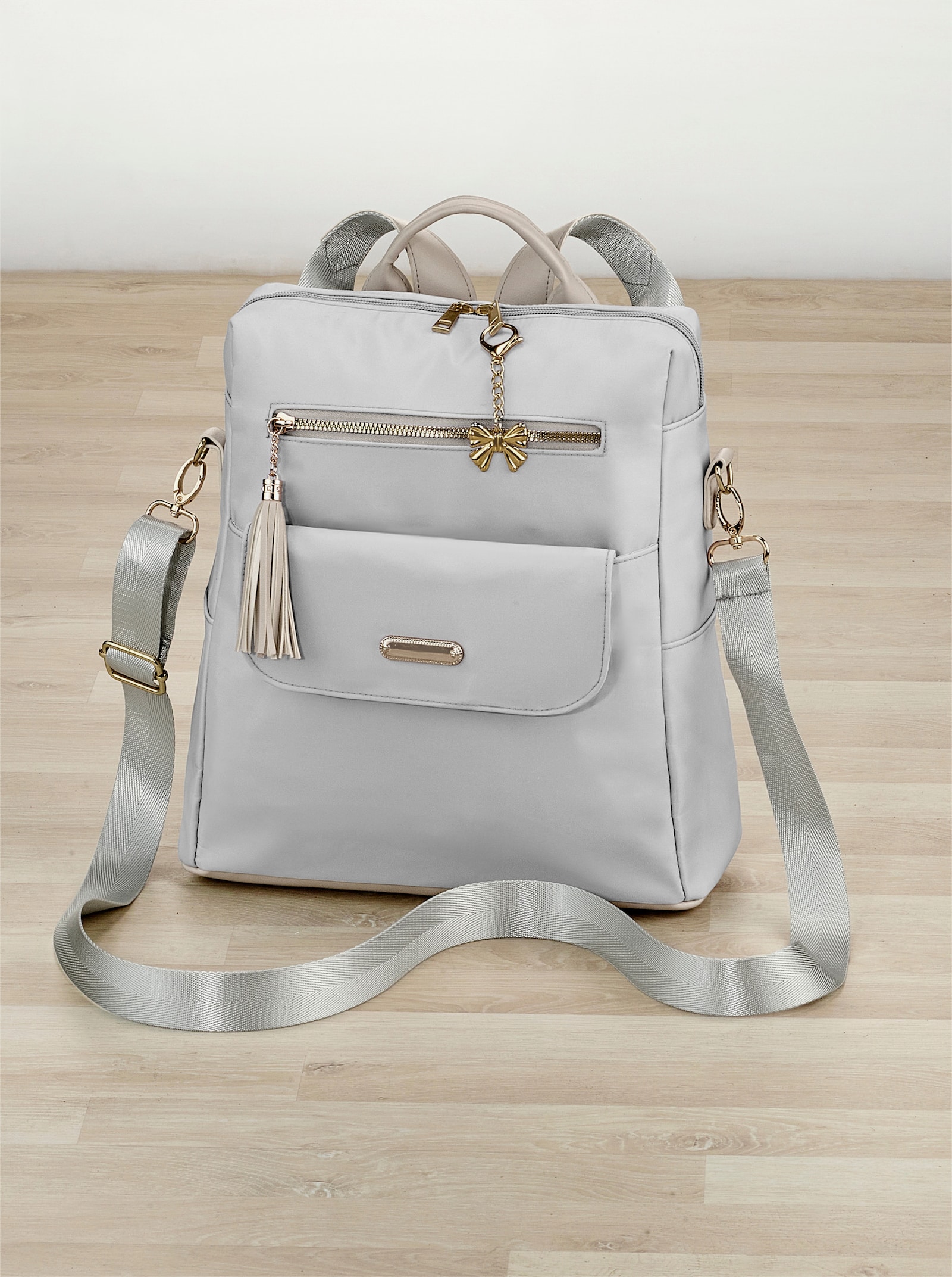 Rucksack mit Schlüsselanhänger - grau