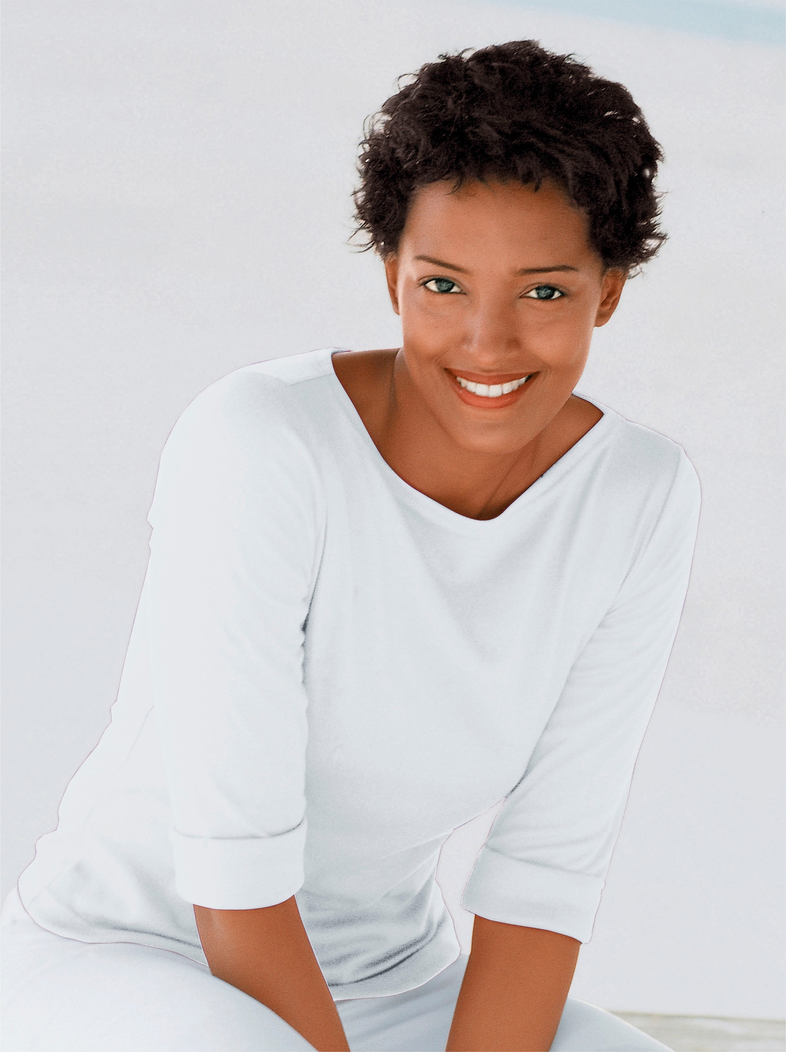 Rundhalsshirt mit 3/4-langen Ärmeln - weiss