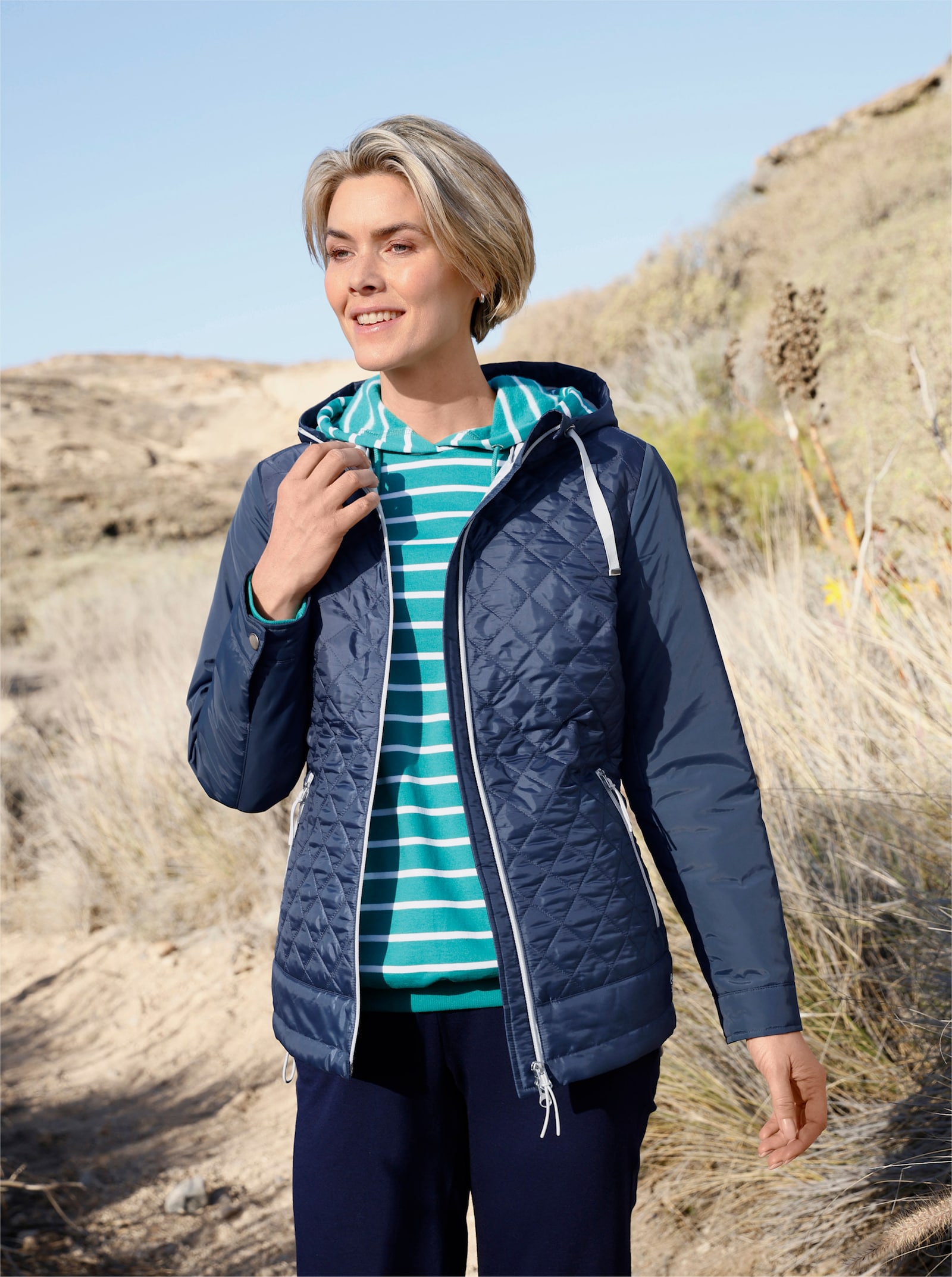 Catamaran Sports Funktionsjacke mit hinten längerem Saum - dunkelblau