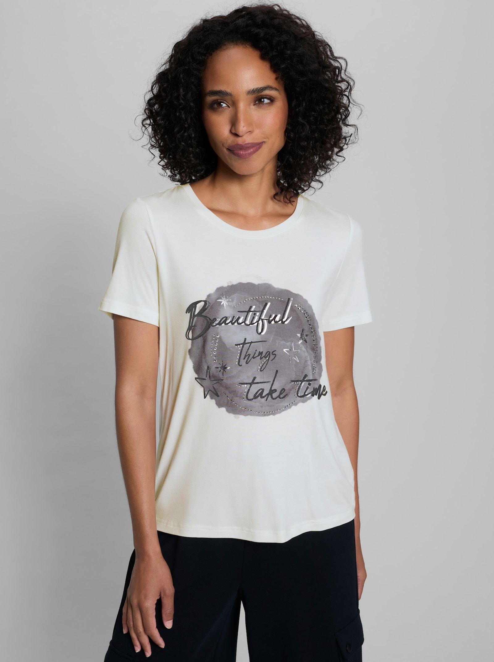heine Shirt mit Ziersteinchen - ecru