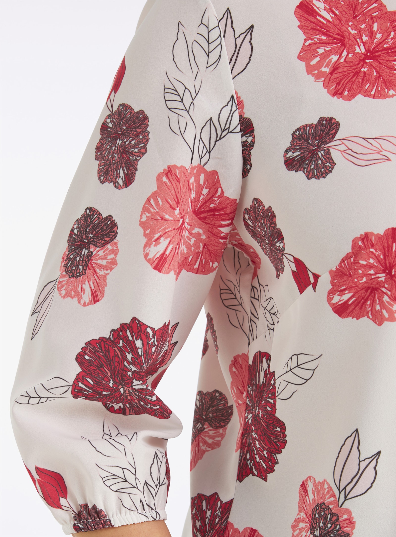 sheego Tuniek van crêpe, met bloemenprint - champagne/aardbei bedrukt