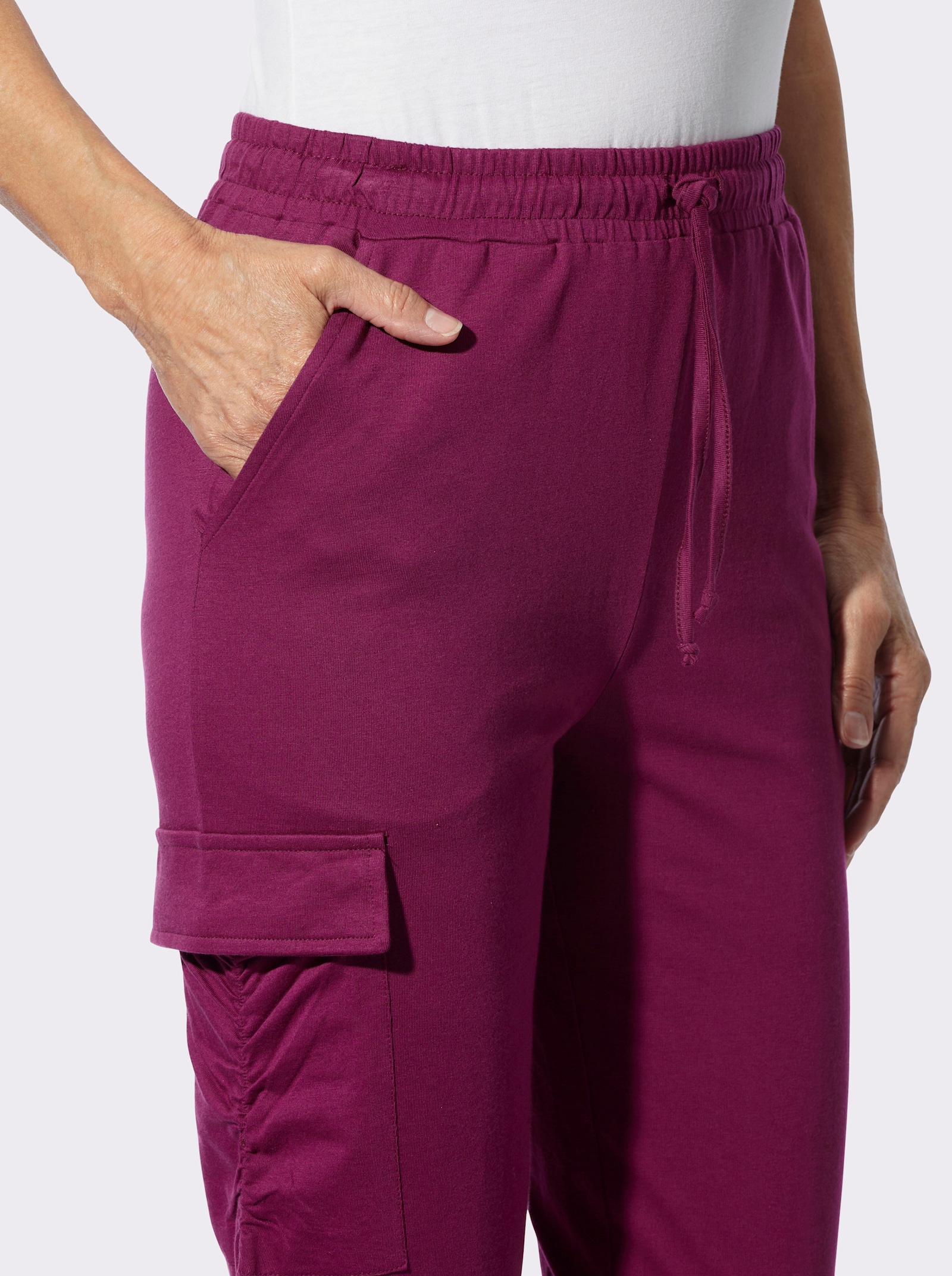 7/8-Hose mit aufgesetzter Pattentasche - malve