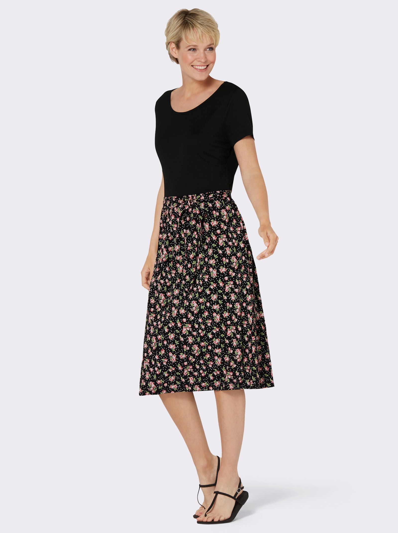 Jerseykleid mit passendem Bindegürtel - schwarz-bedruckt