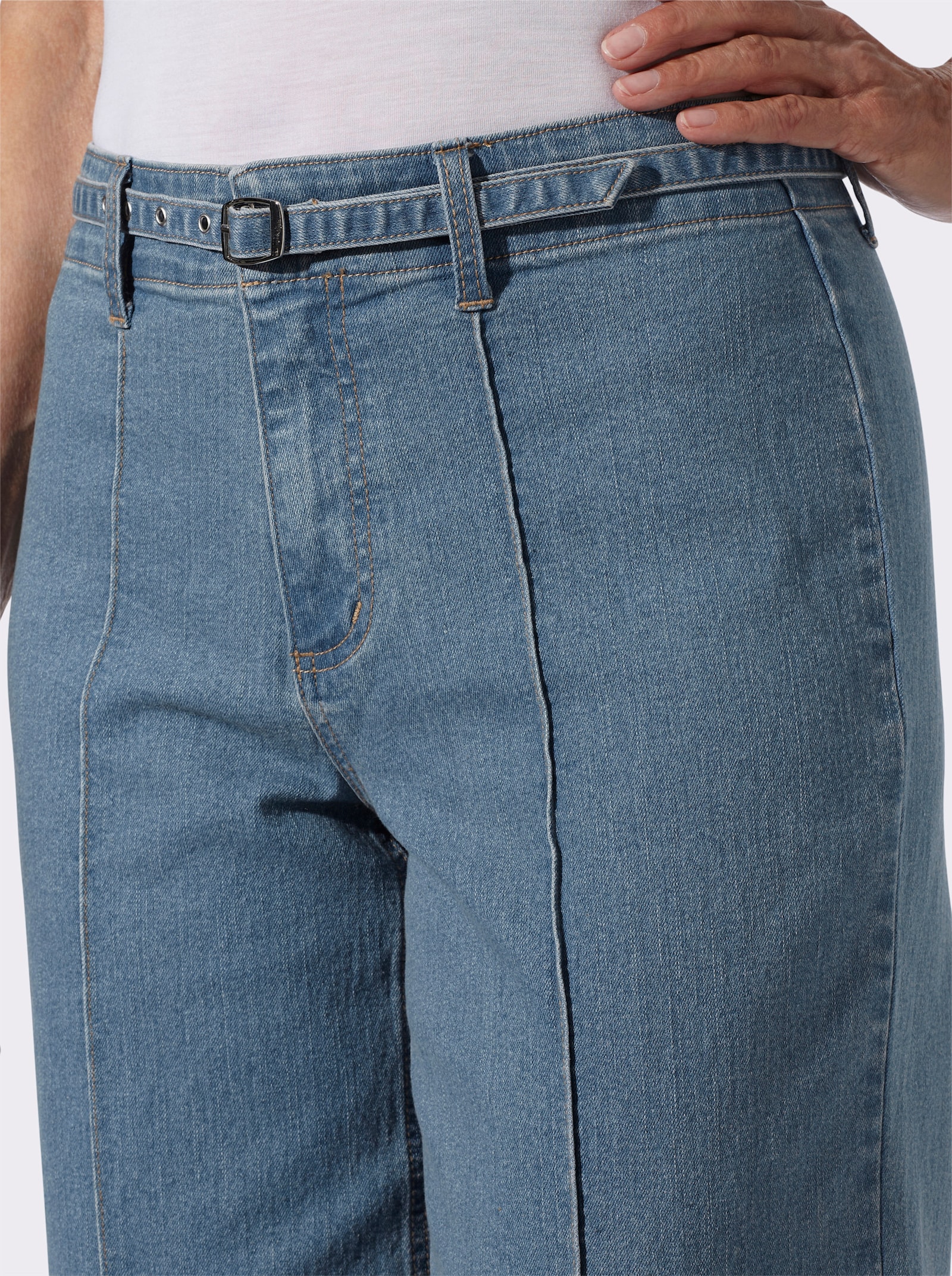  Jeans mit Biese vorne - blue-bleached