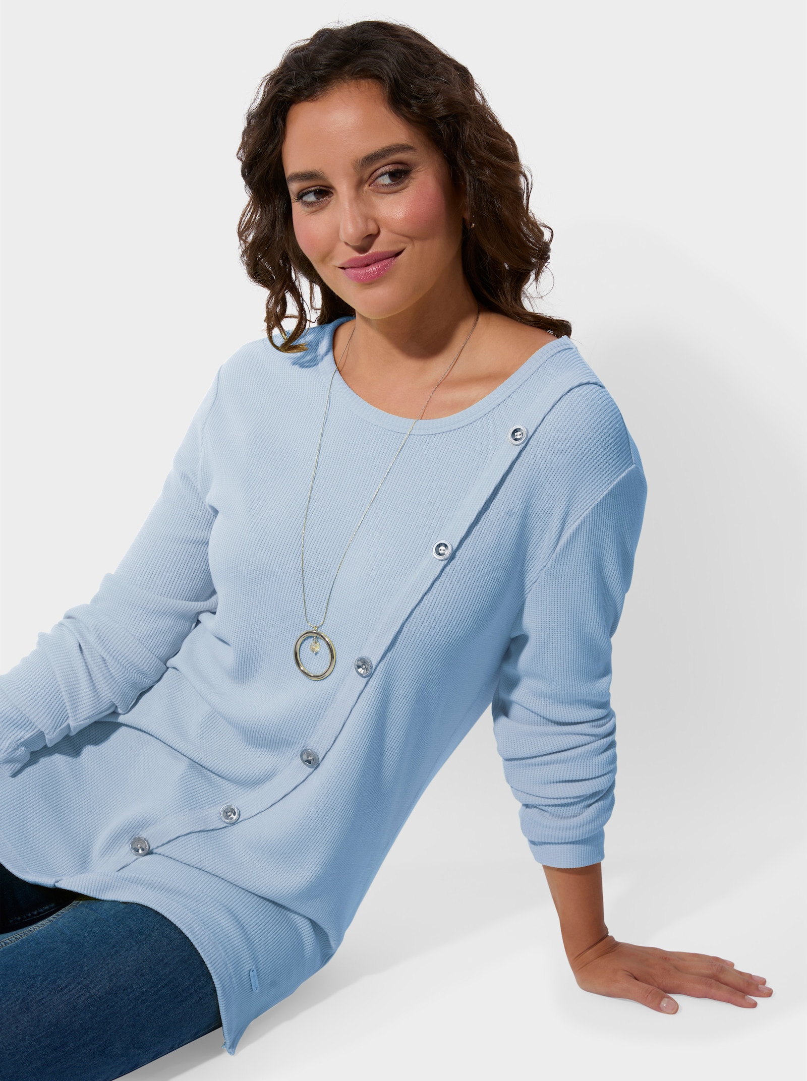 Rundhalsshirt mit langen Ärmeln - eisblau