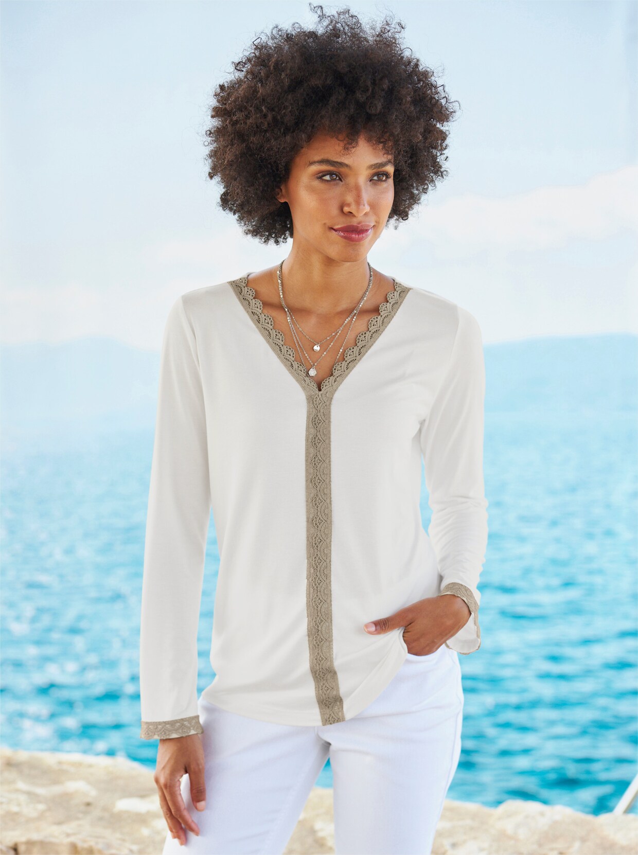 heine Shirt met V-hals - ecru