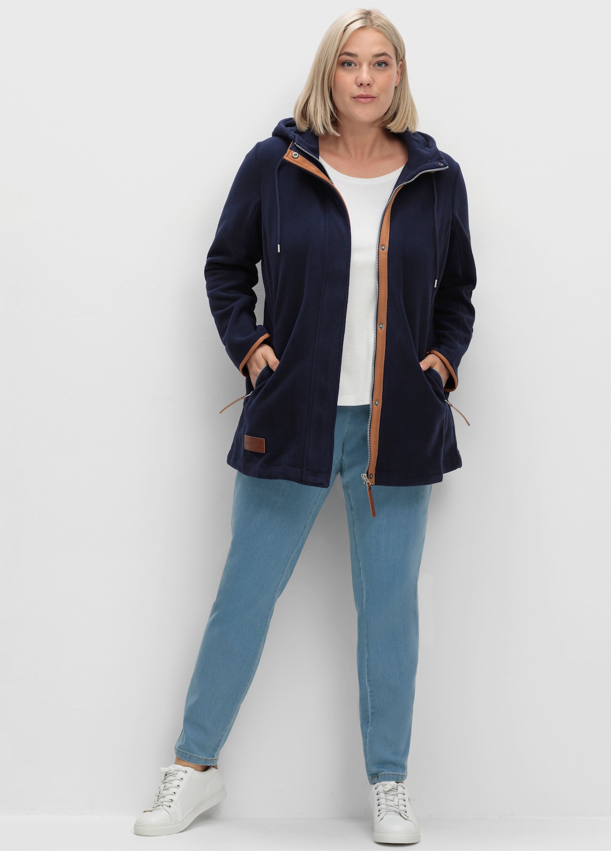 Kapuzenfleecejacke mit verdecktem Reißverschluss - marine