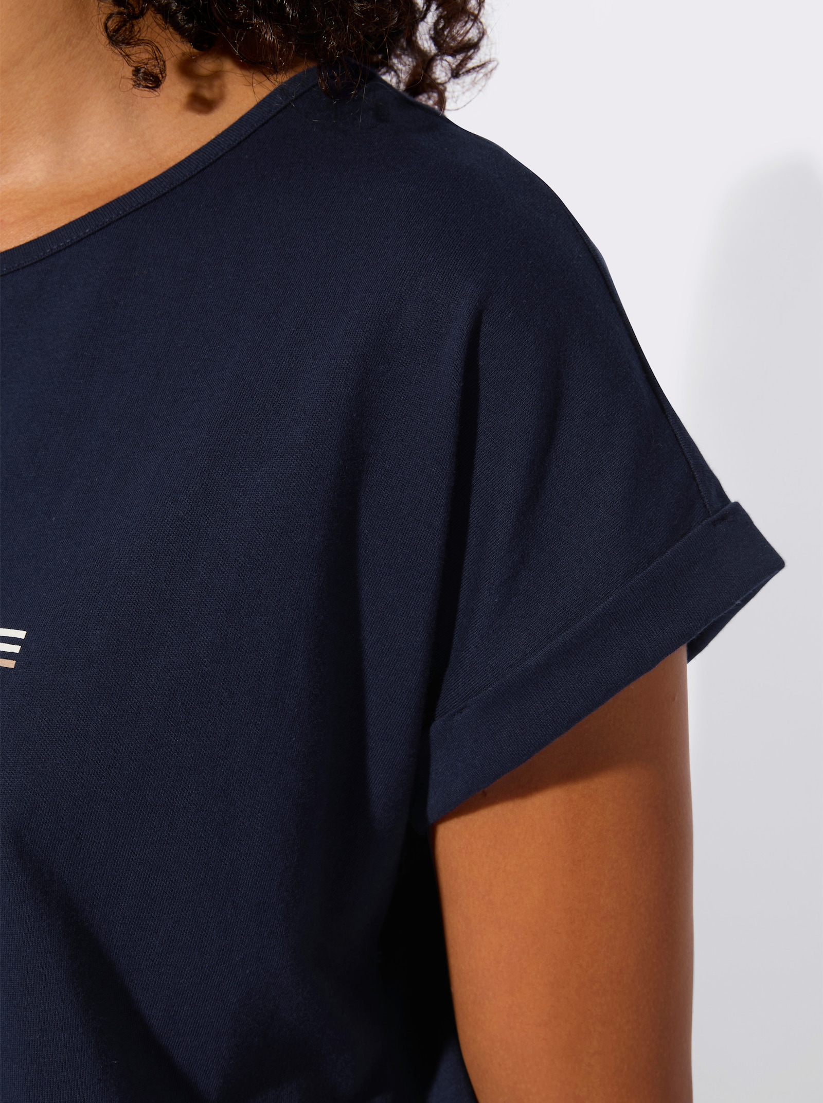 Shirt mit platziertem Druckmuster - marine-ecru-bedruckt