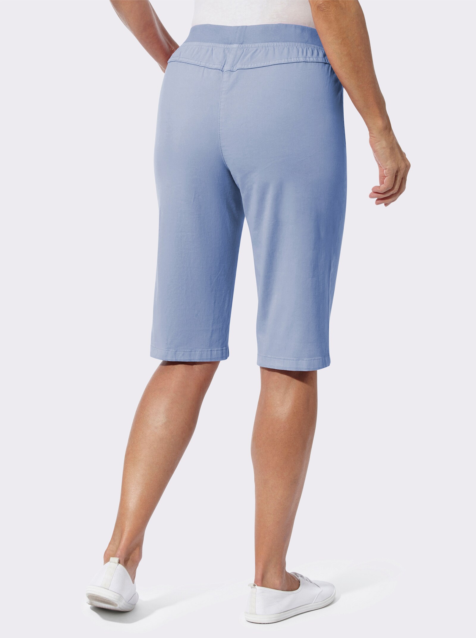 Bermudy zo strečovej bavlny - bledomodrá