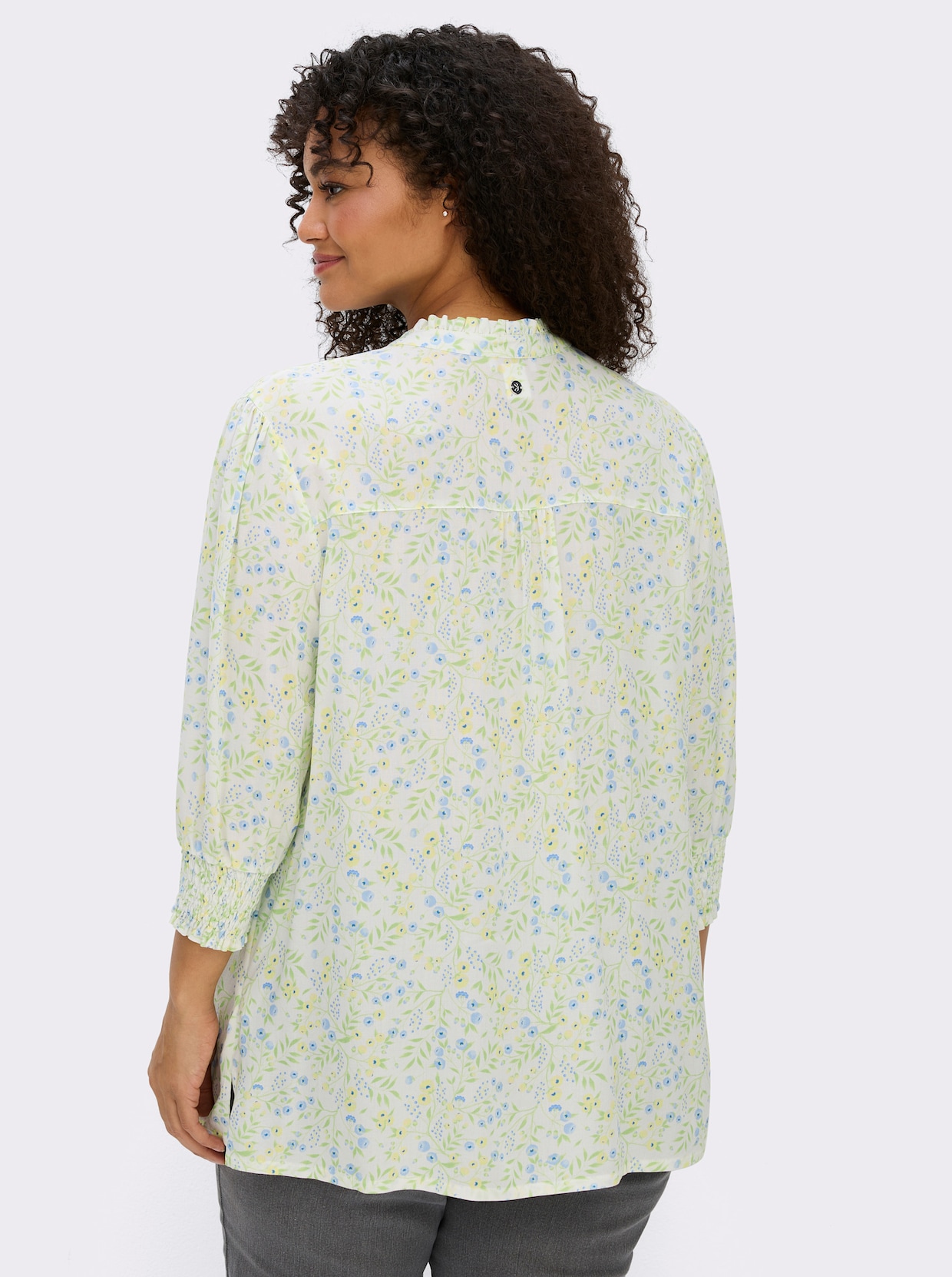 sheego Bluse mit Stehkragen und Smokbund am Ärmel - ecru-eisblau-gemustert