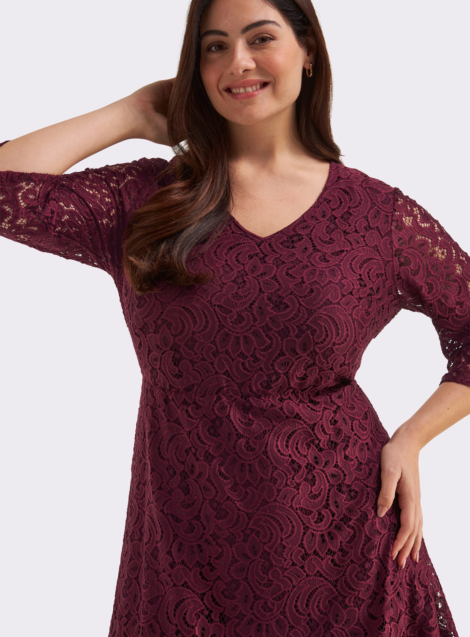 sheego Spitzenkleid mit blickdichtem Futter - burgund