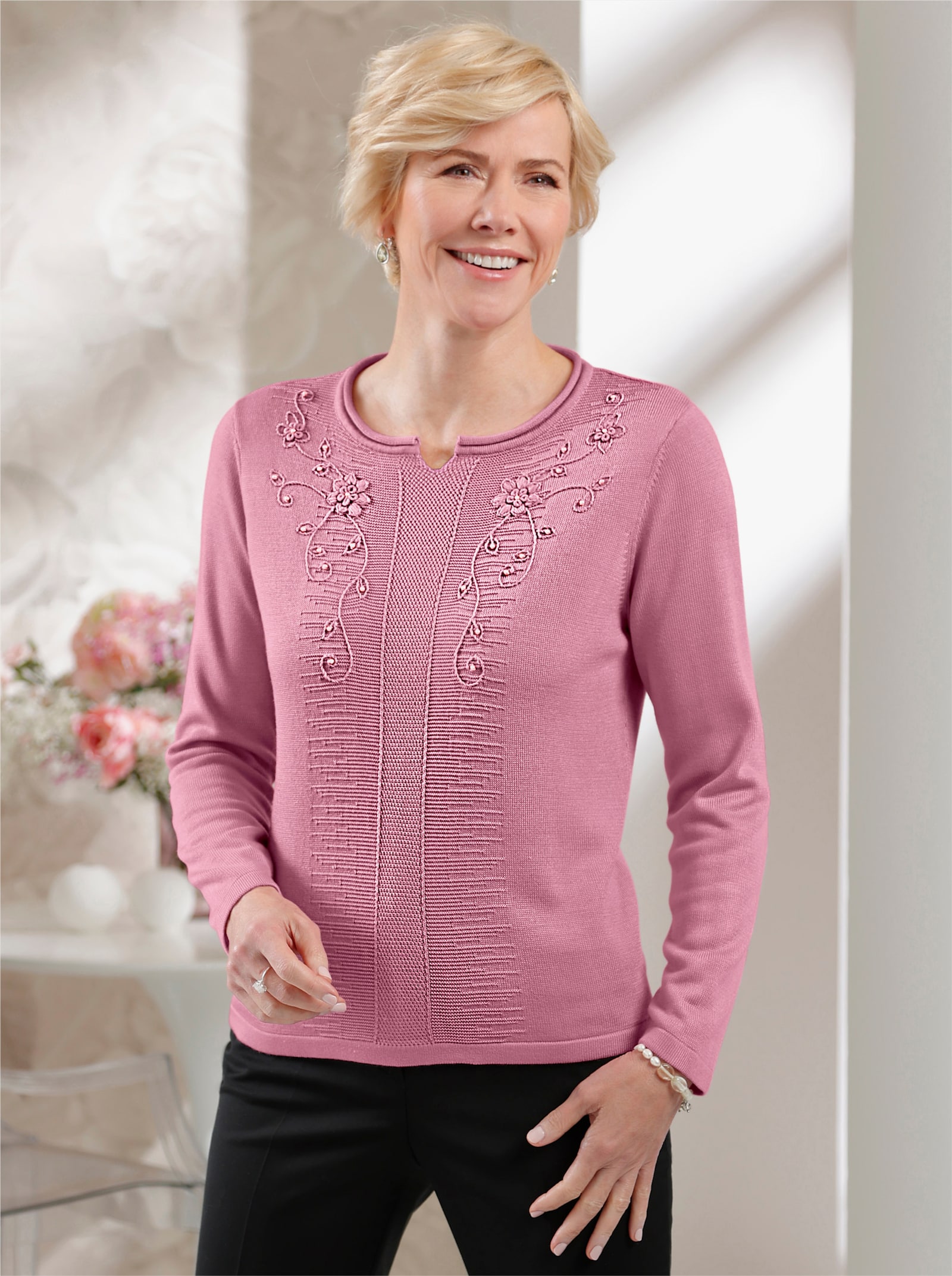 Pullover met rolrand bij de ronde hals - oudroze