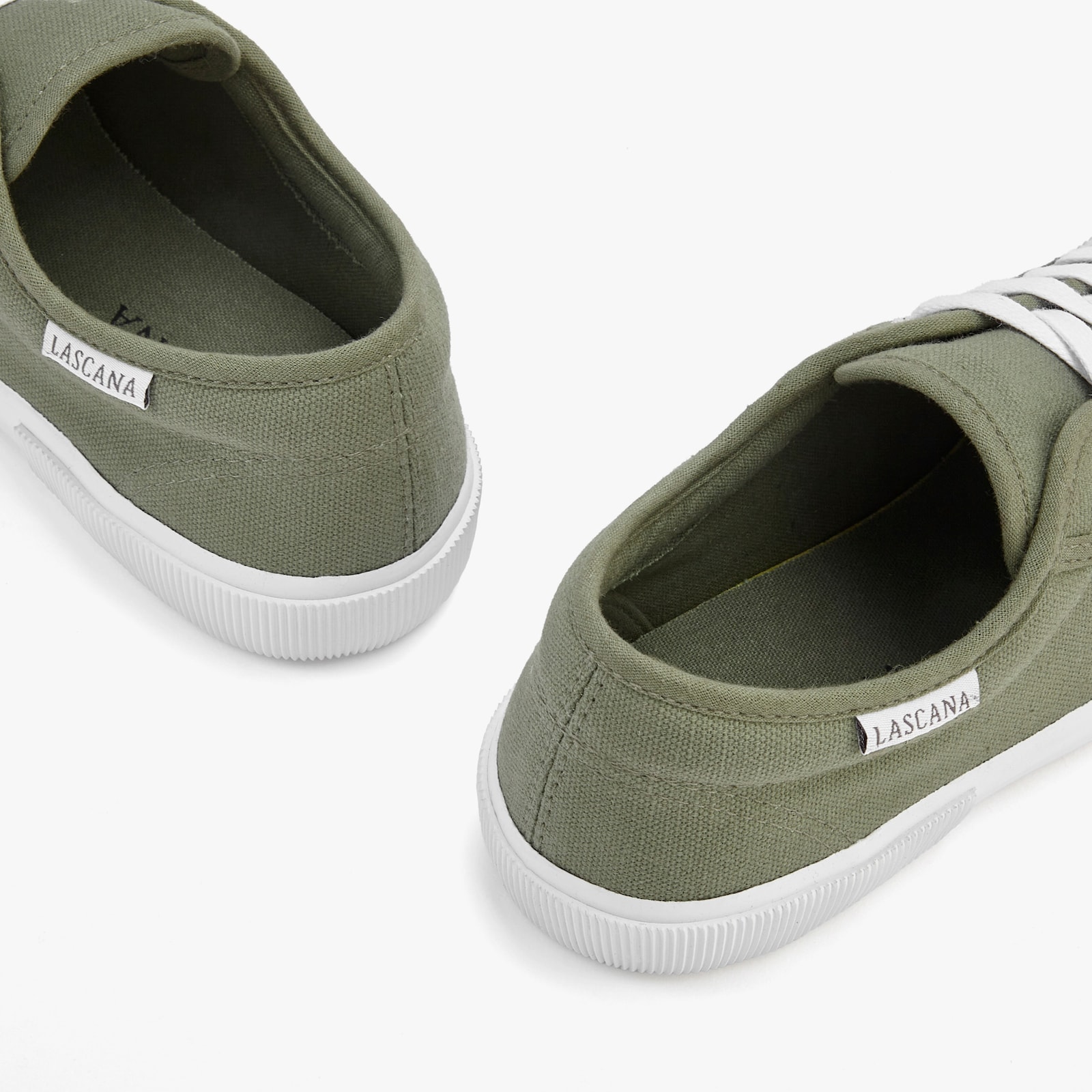 LASCANA Sneaker - olivfarben