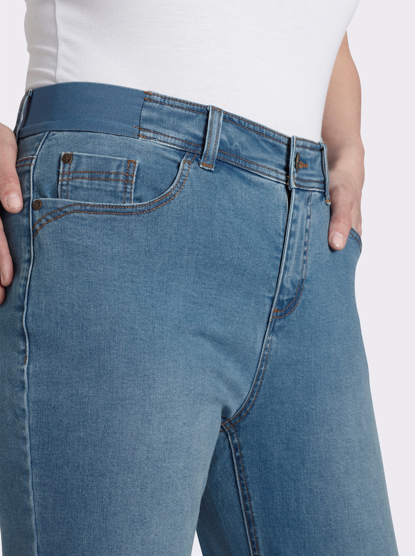 sheego Jeans mit schmalem Bein und Komfortbund - blue-bleached
