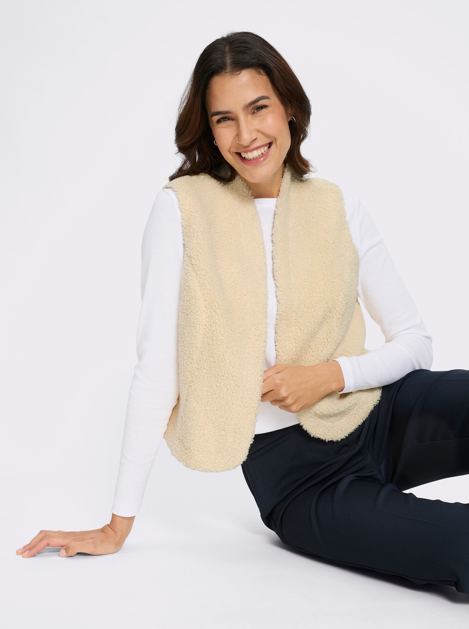 Fellimitatweste mit Hakenverschluss - champagner