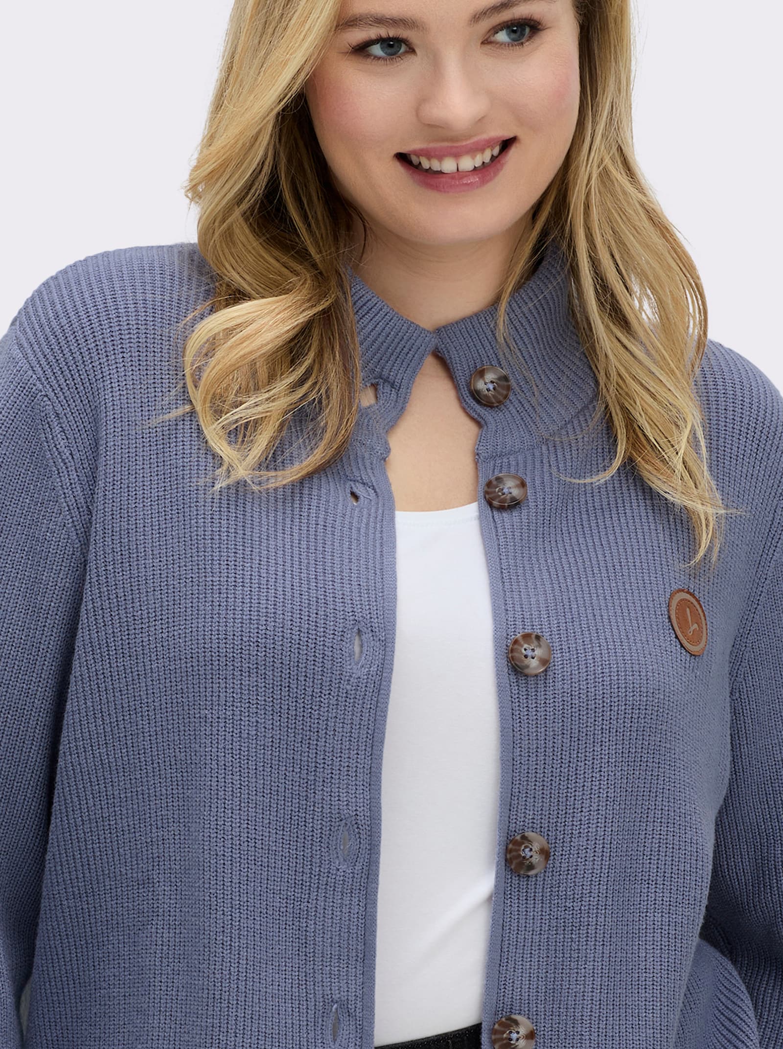 Longstrickjacke mit Stehkragen - taubenblau