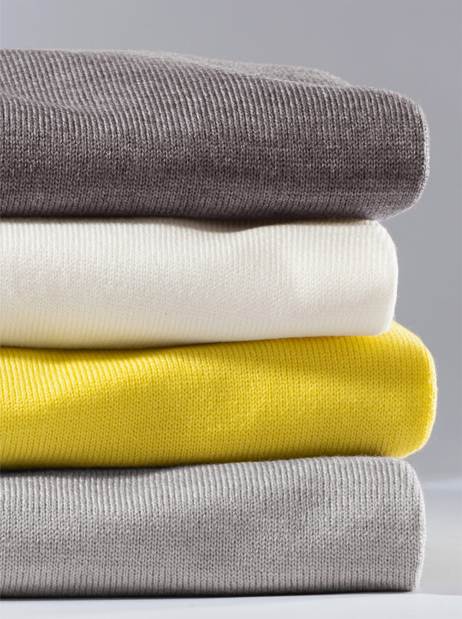 Pullover in flauschig weicher Qualität - anthrazit-meliert