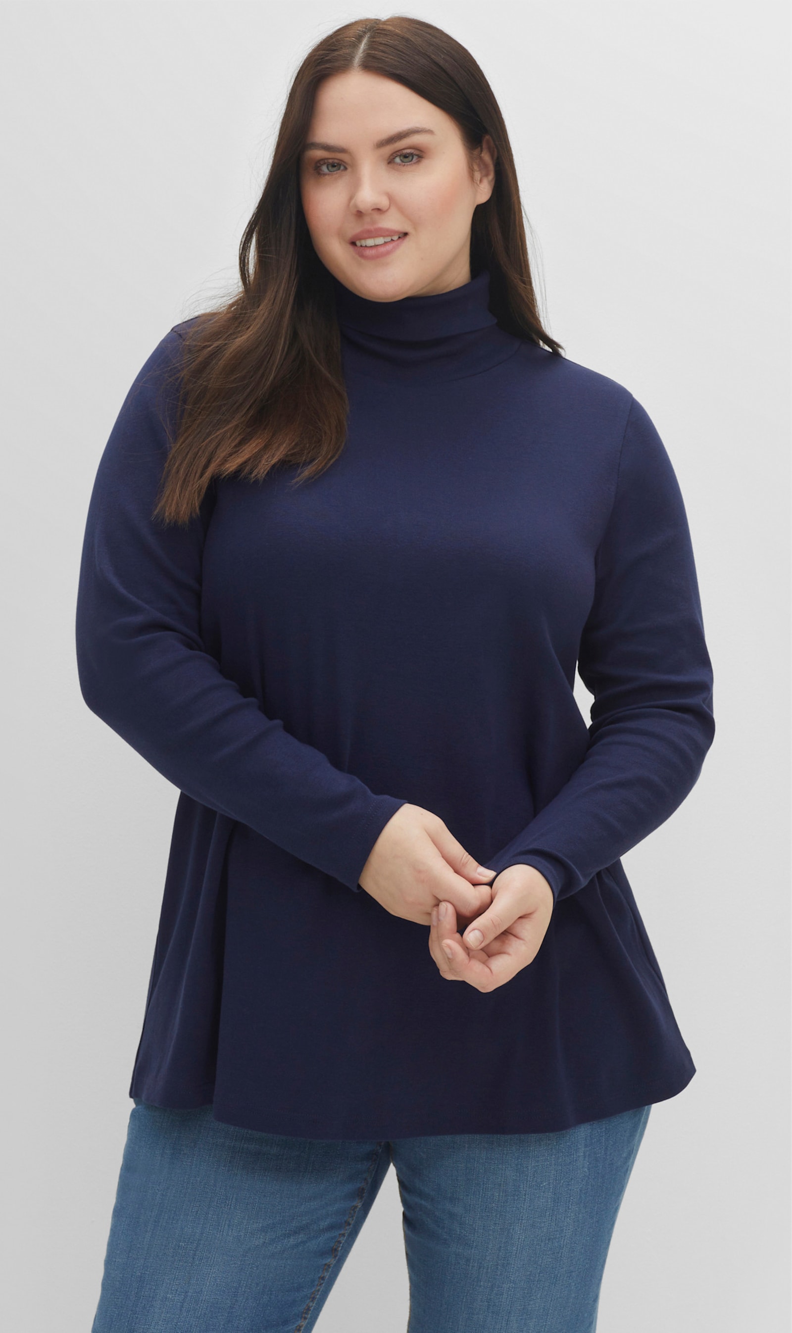 sheego Rollkragenshirt in A-Linie - marine