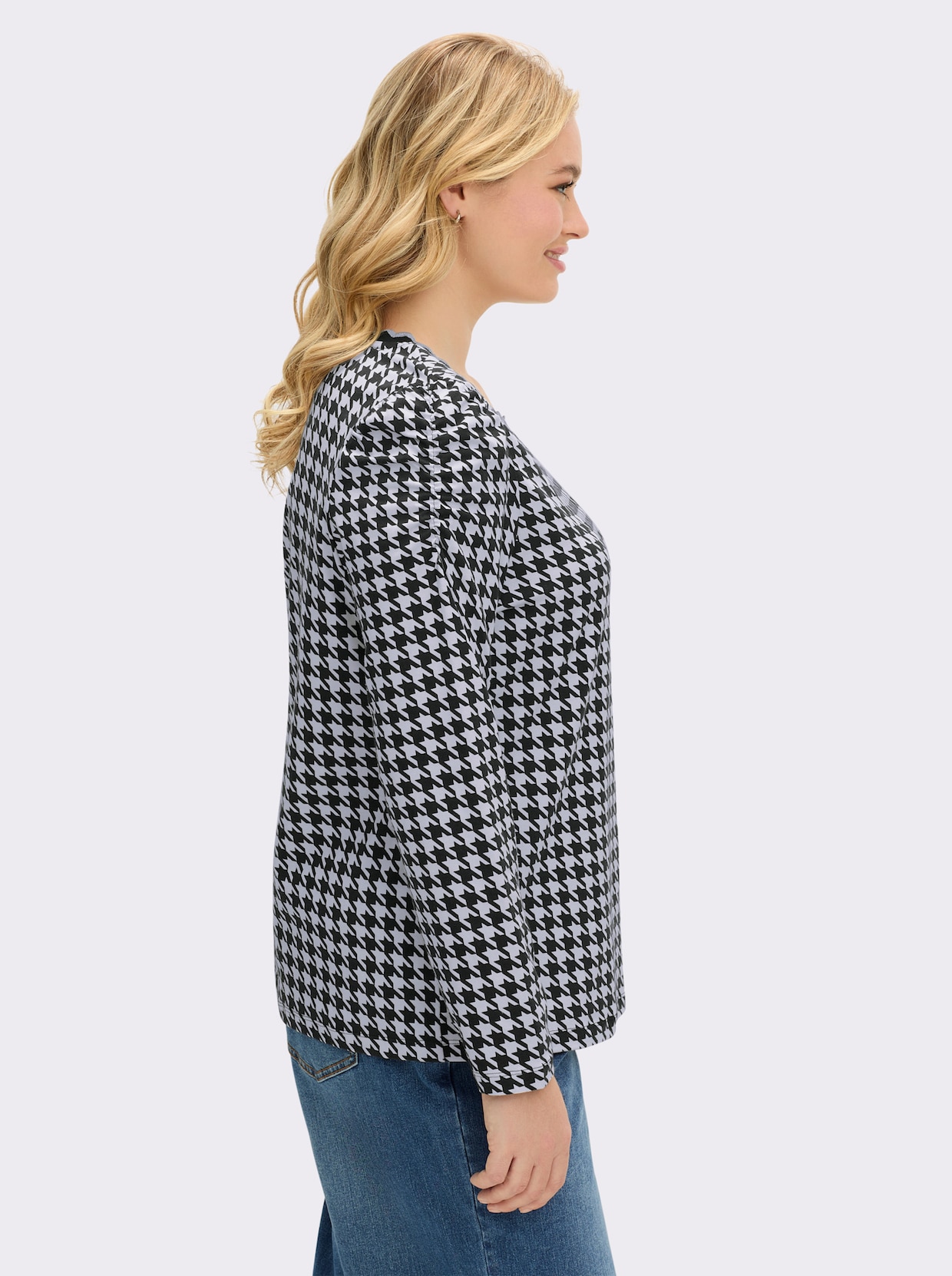 Rundhalsshirt mit Hahnentritt-Muster - schwarz-weiß-gemustert