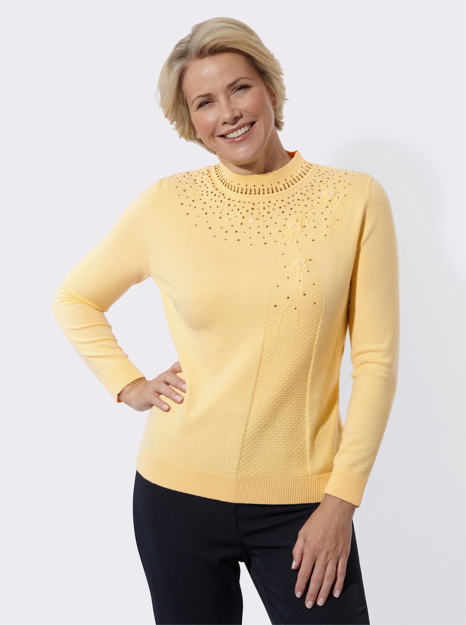 Stehkragenpullover mit Stickerei - vanille