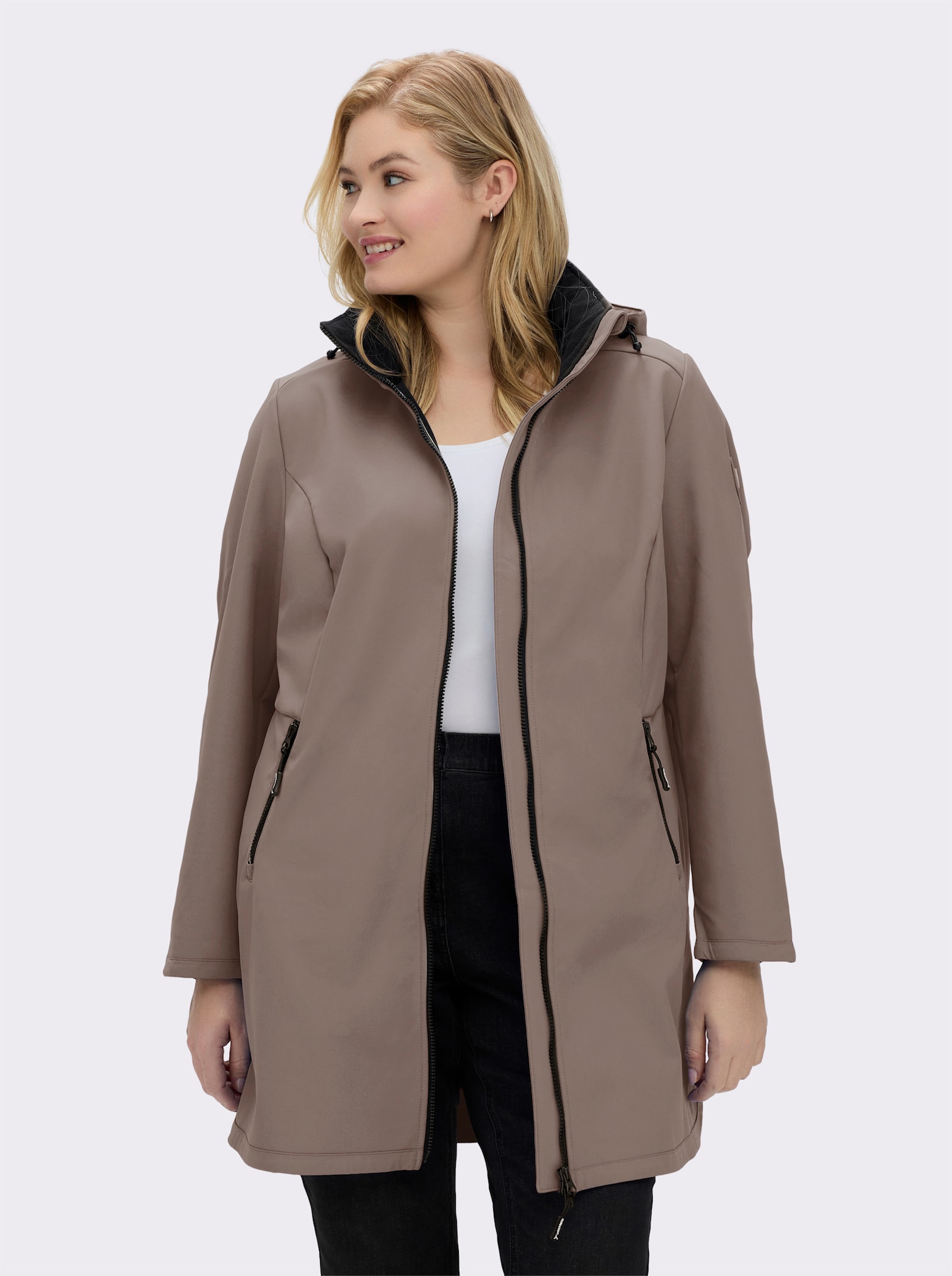 Softshelljacke mit Gummizug im Rücken - taupe