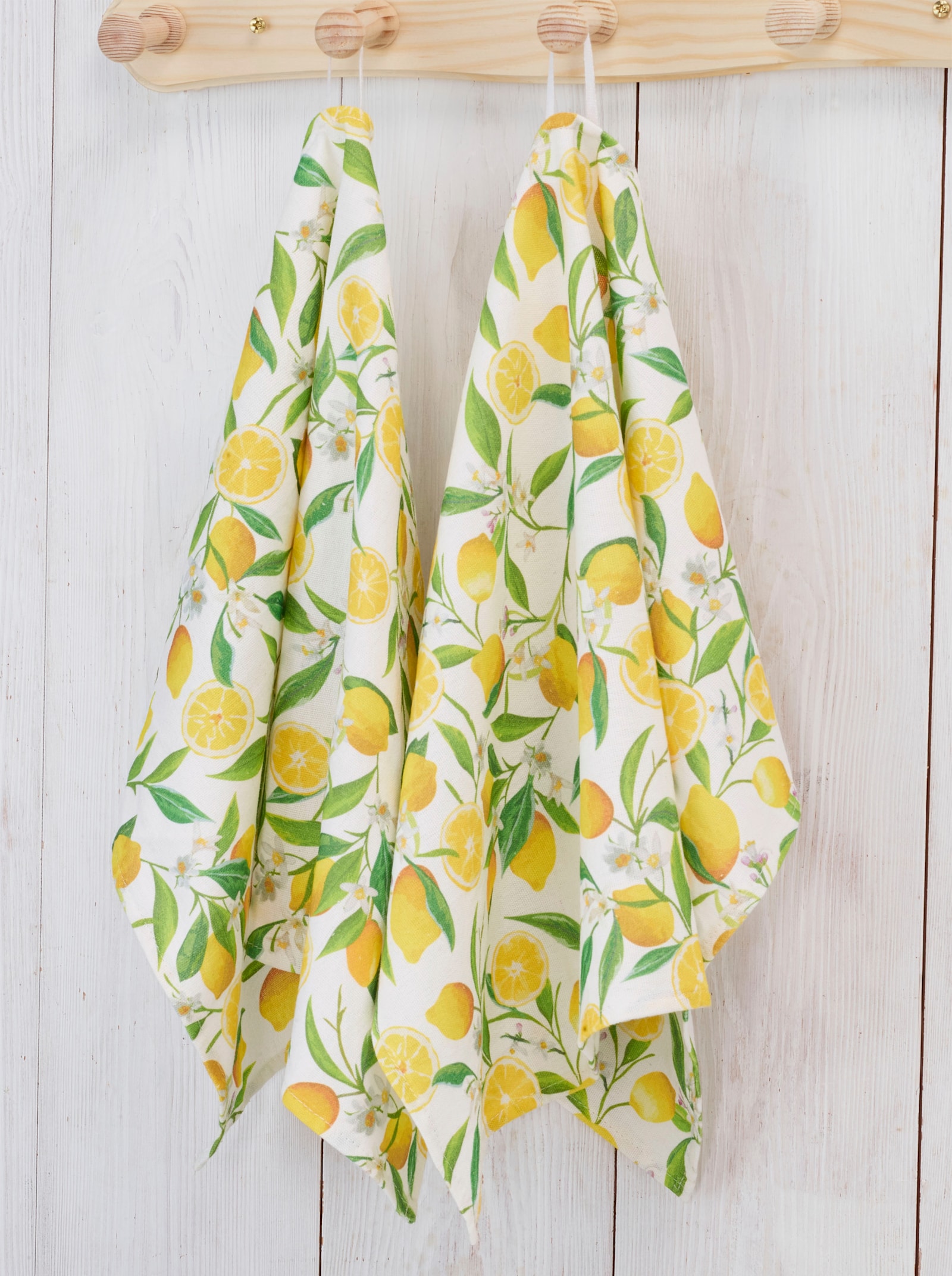 Tassen mit Geschirrtüchern - gelb