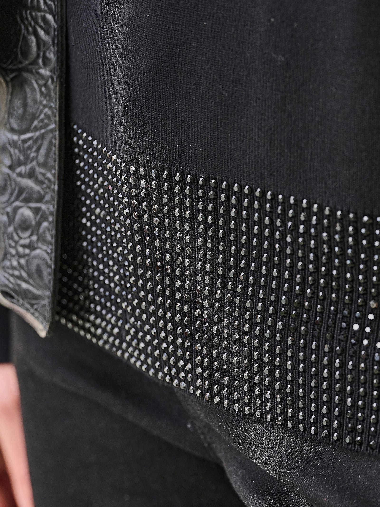 heine Strickpullover mit Glitzersteinchen - schwarz