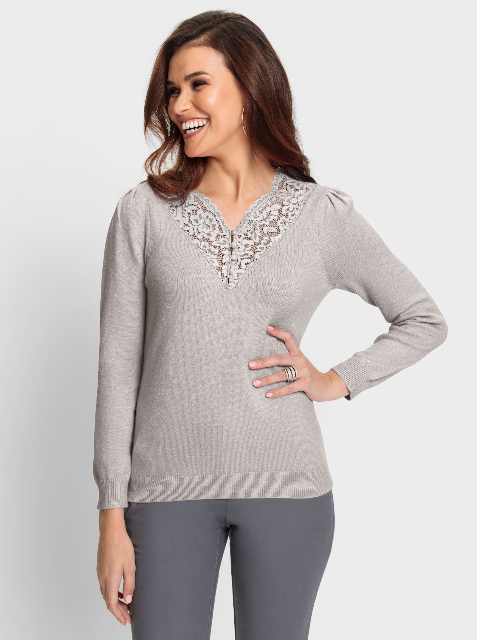 Langarm-Pullover mit Spitzen-Verzierung - hellgrau