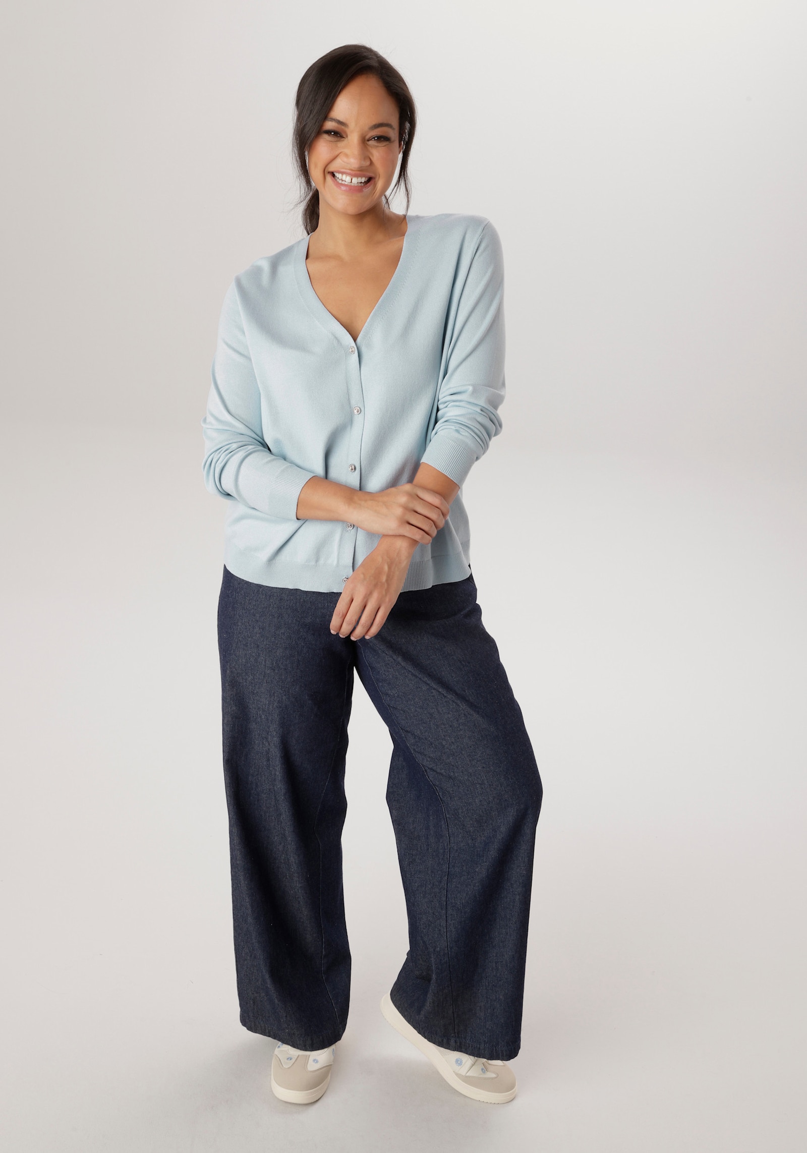 Aniston PLUS Strickjacke - hellblau