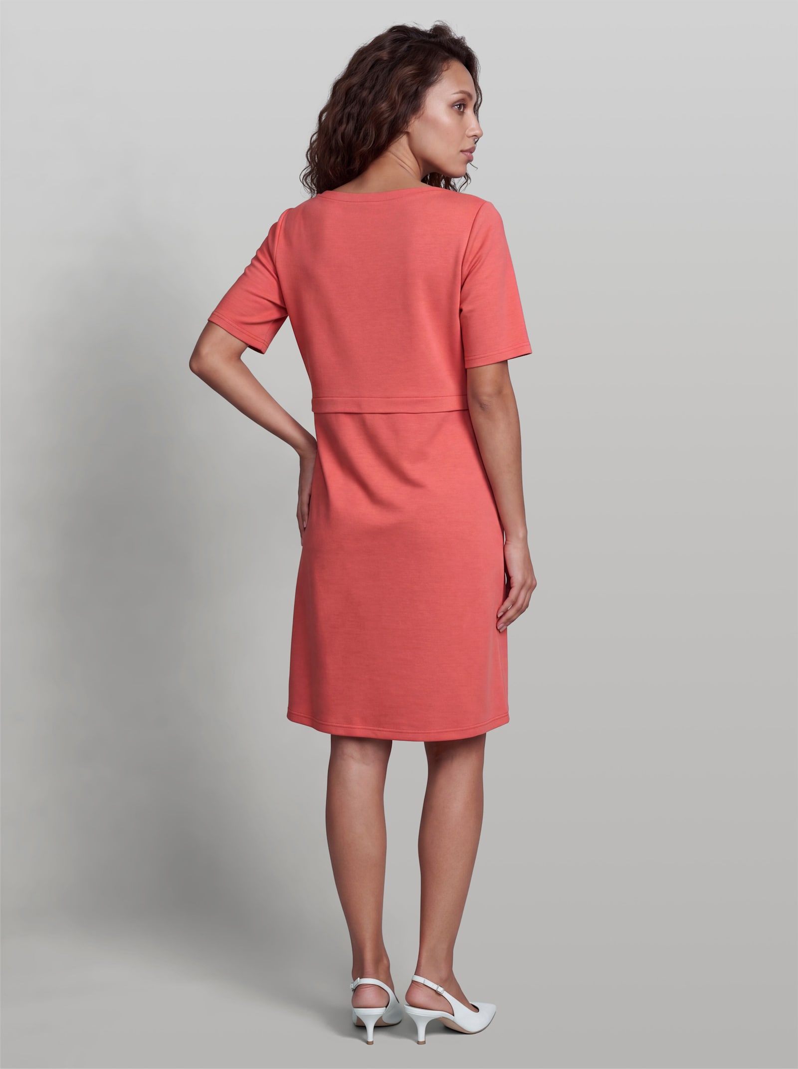 heine Sweatkleid mit Teilungsnaht - grapefruit